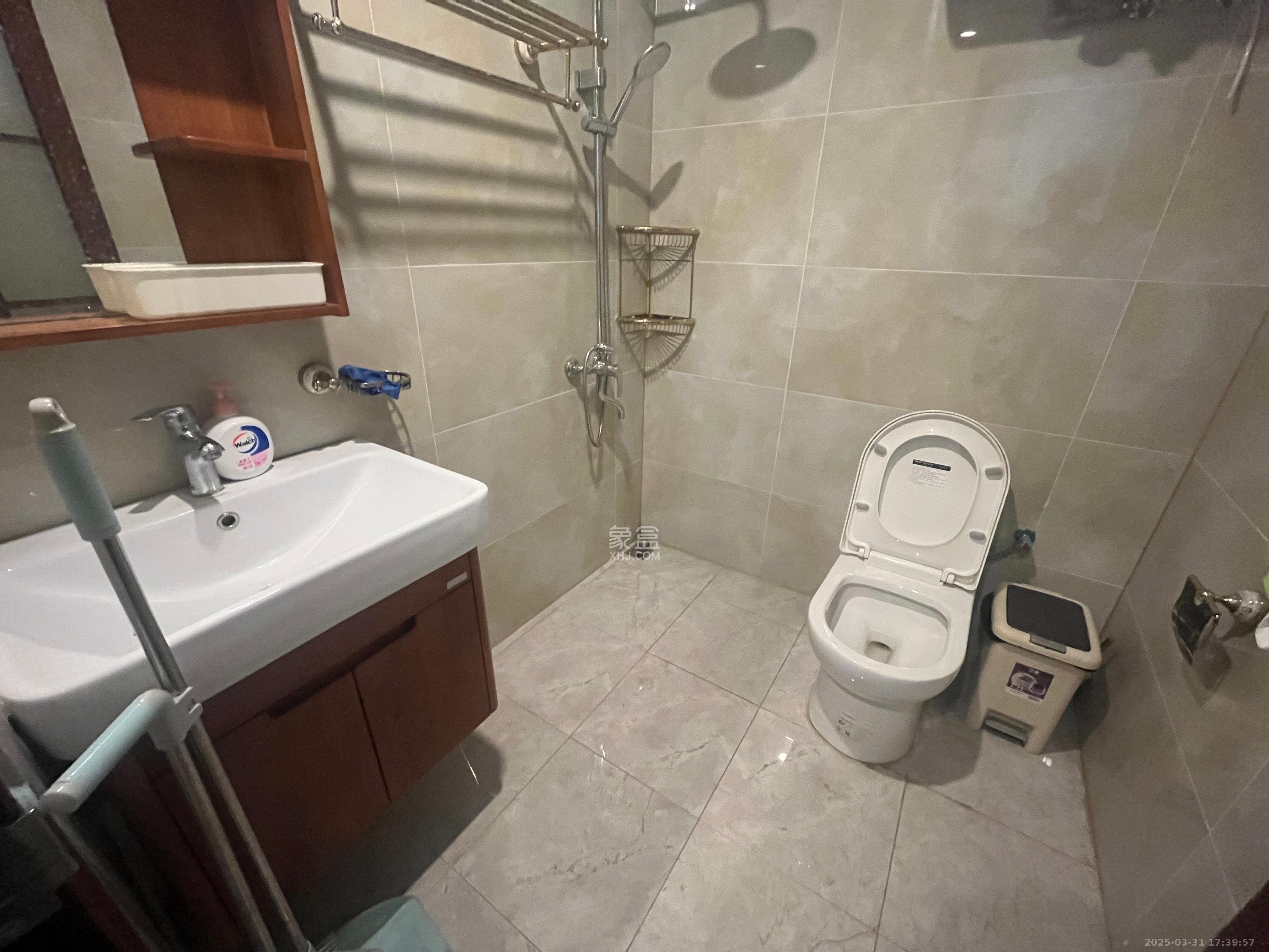 公园9号大都会 1室0厅0卫 2600.0元/月 公园9号大都会 1室0厅0卫 2600.0元/月室内图