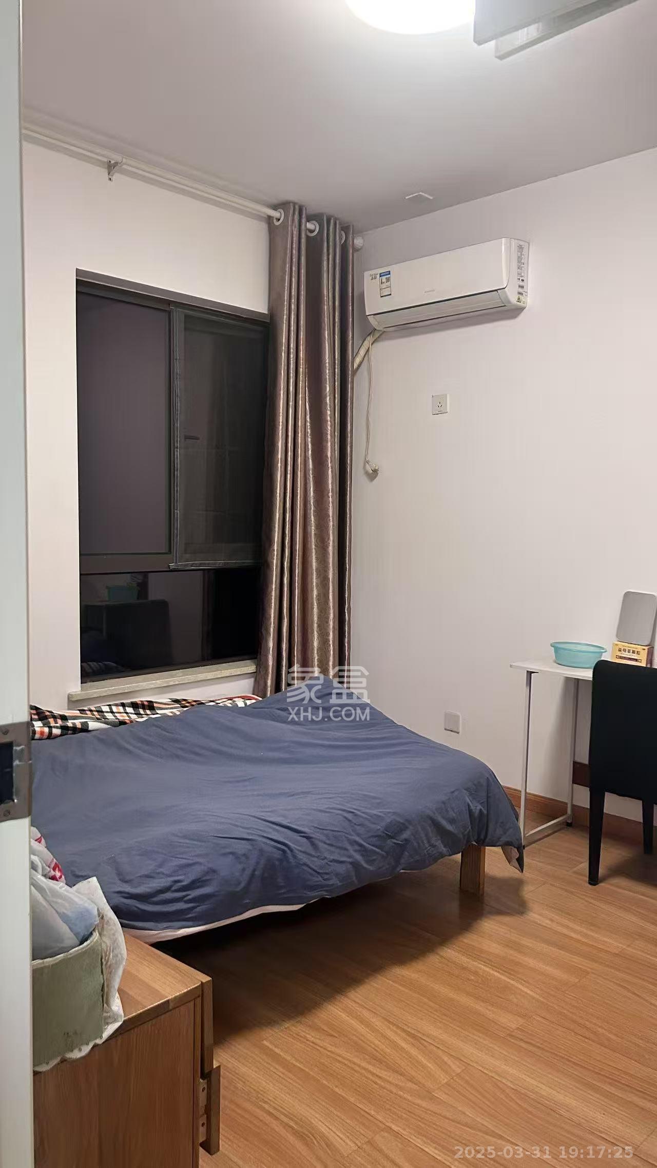 润屋美院  3室2厅1卫   2300.00元/月室内图