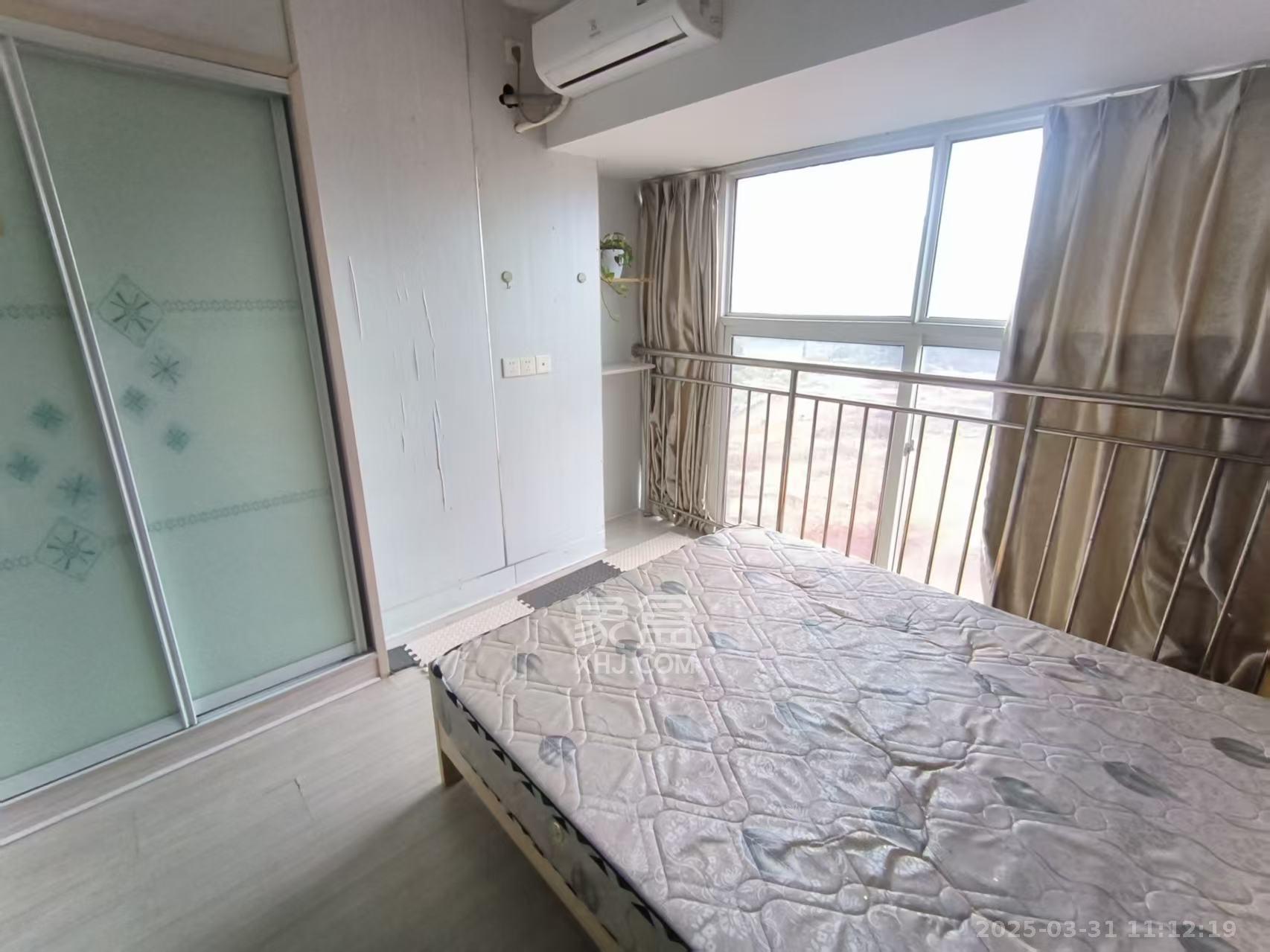 金色loft(鑫秋大厦) 2室2厅1卫 1800.0元/月 金色loft(鑫秋大厦) 2室2厅1卫 1800.0元/月室内图