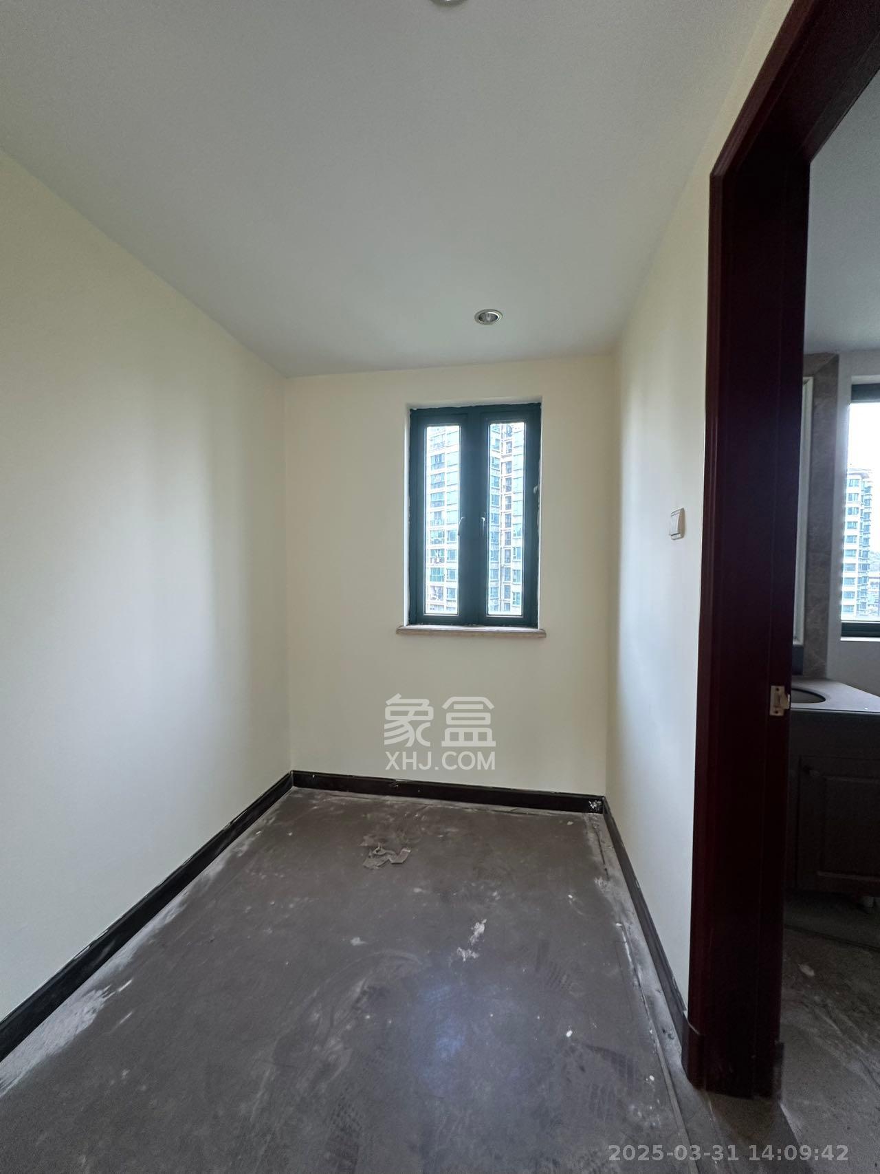 恒大城 4室2厅1卫 3000.0元/月 恒大城 4室2厅1卫 3000.0元/月室内图