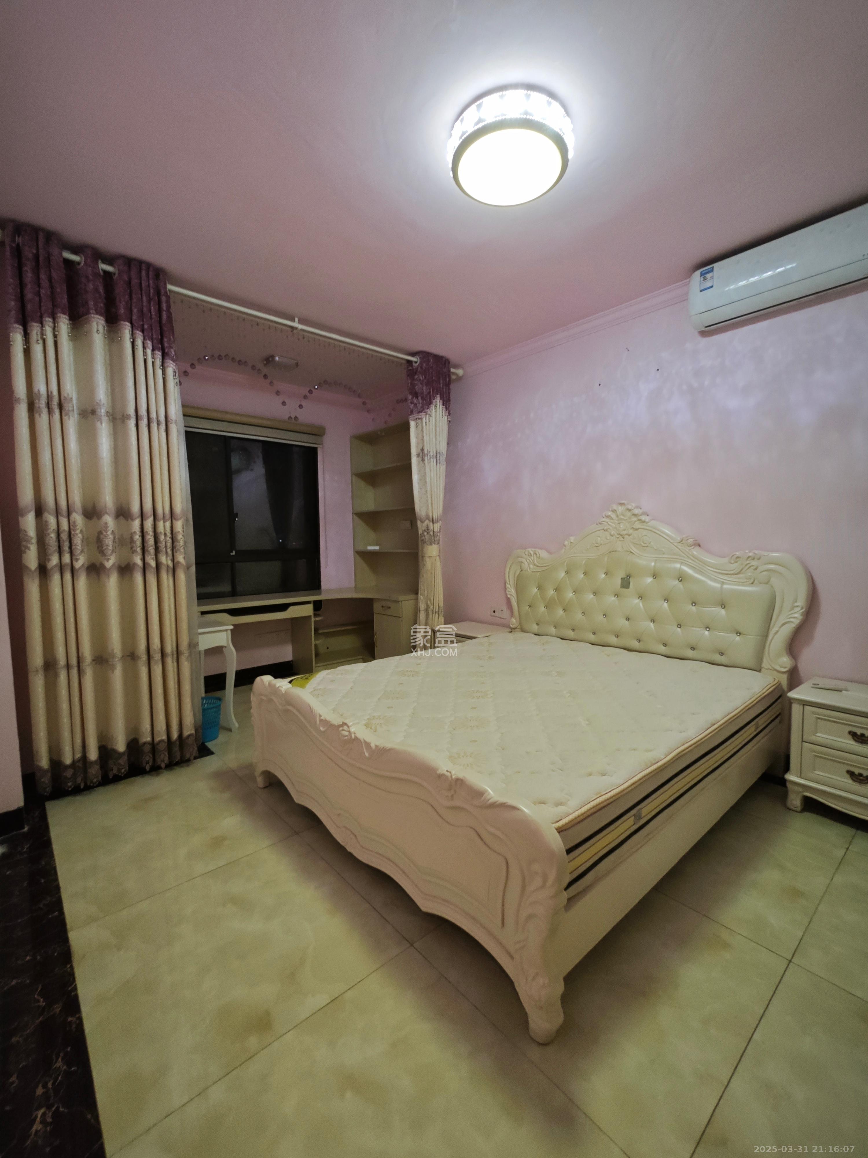 金地三千府(金地湖山樾、金地自在城) 3室2厅1卫 1700.0元/月 金地三千府(金地湖山樾、金地自在城) 3室2厅1卫 1700.0元/月室内图