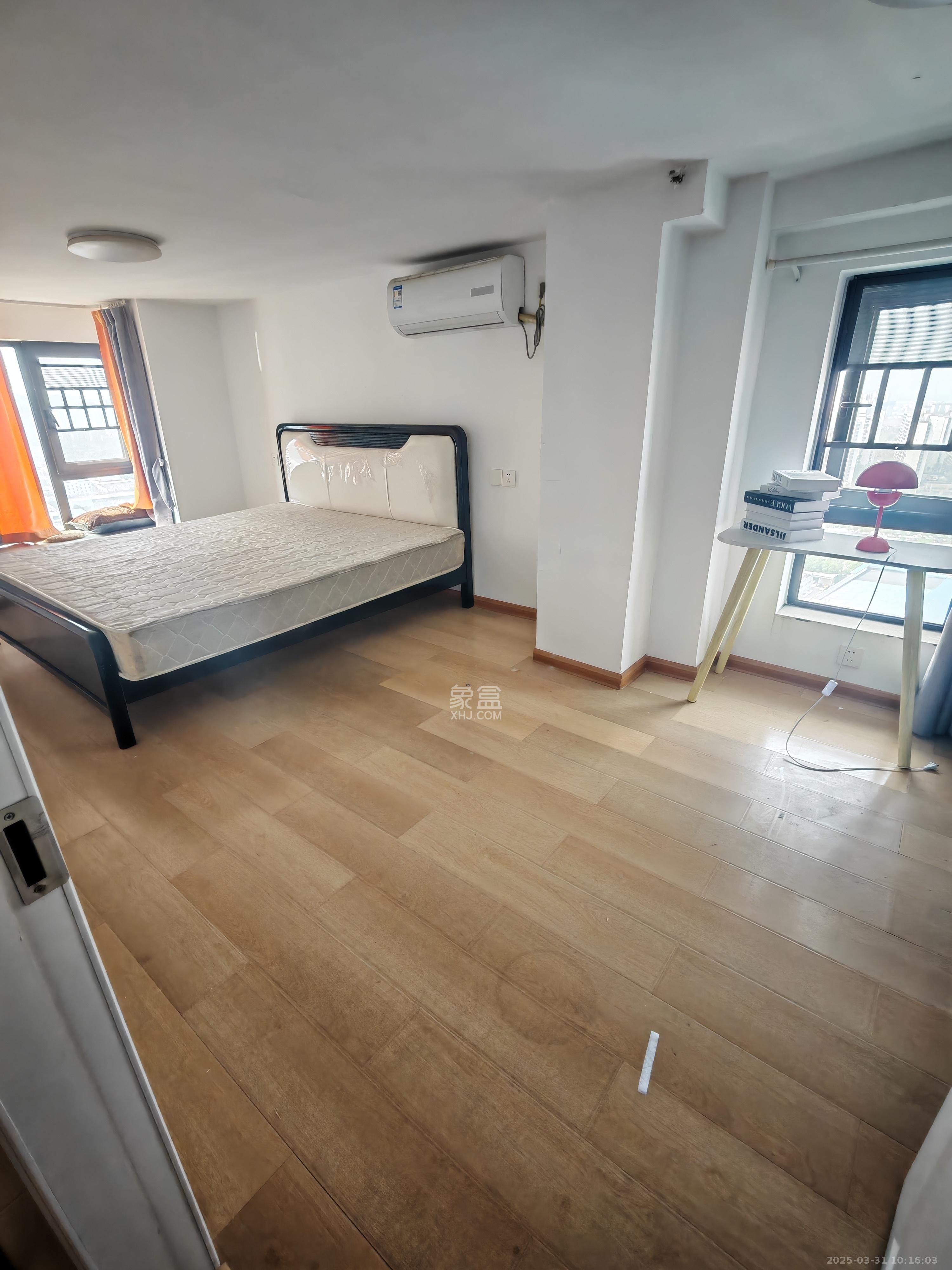 万科金色梦想B区 3室2厅2卫 2600.0元/月 万科金色梦想B区 3室2厅2卫 2600.0元/月室内图