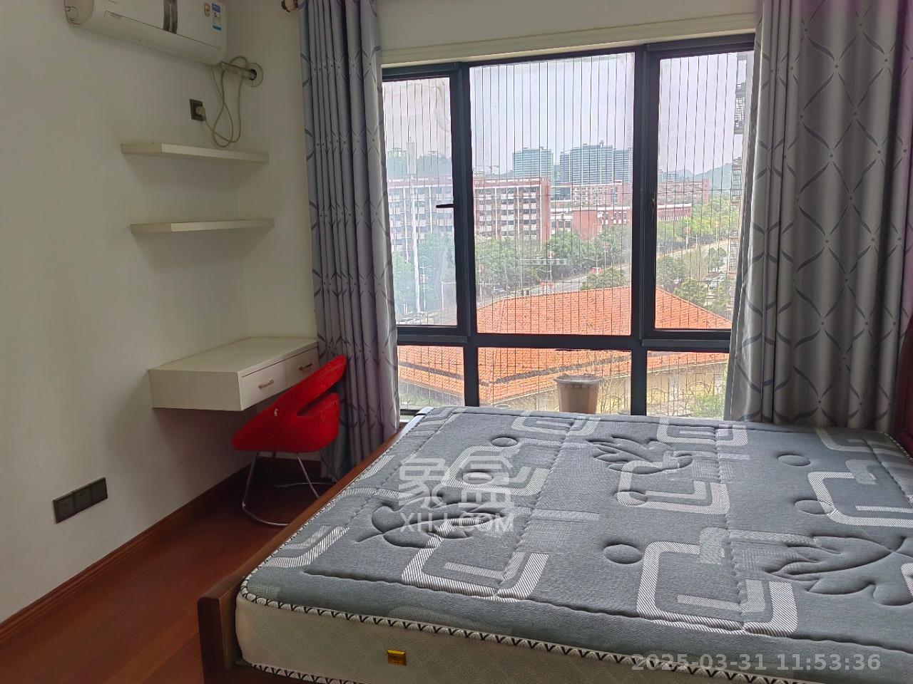 邦盛水岸御园 4室2厅2卫 2800.0元/月 邦盛水岸御园 4室2厅2卫 2800.0元/月室内图