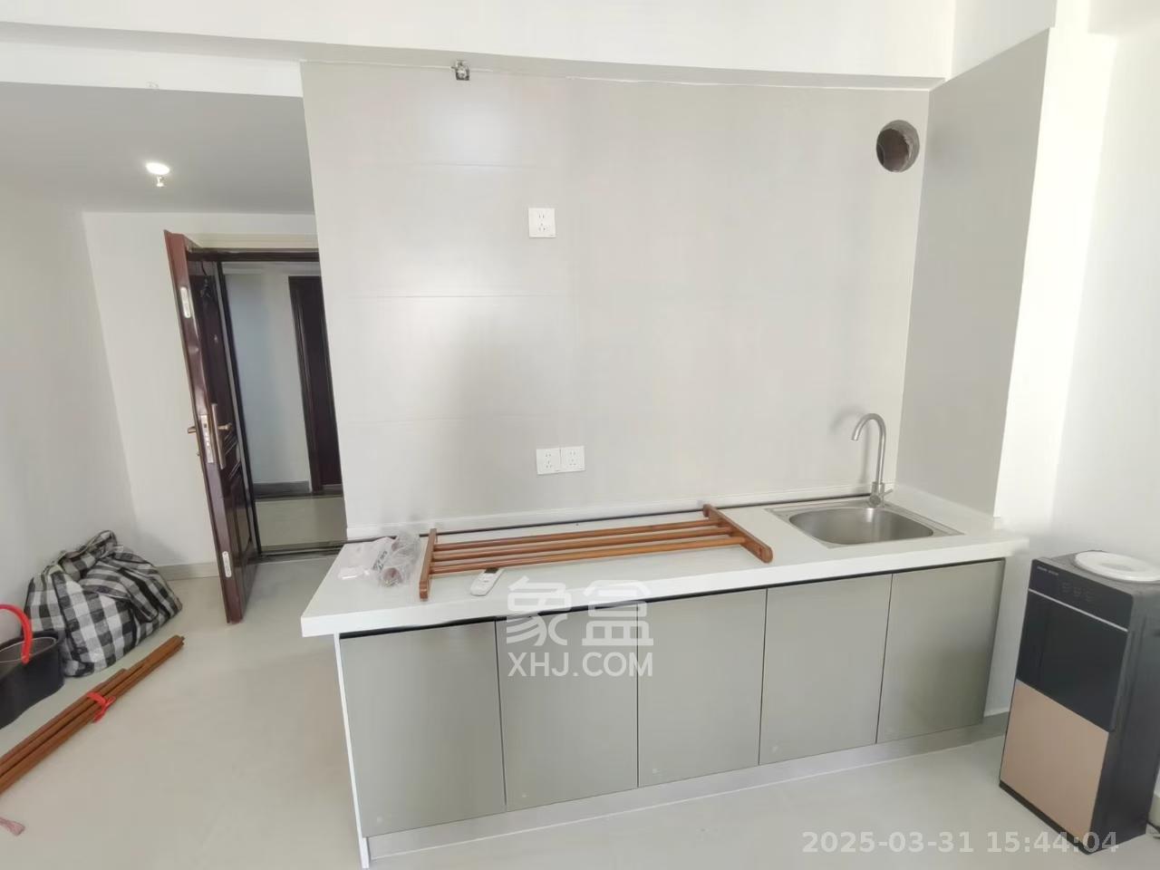 钱隆樽品(一、二、三期) 1室1厅1卫 1500.0元/月 钱隆樽品(一、二、三期) 1室1厅1卫 1500.0元/月室内图