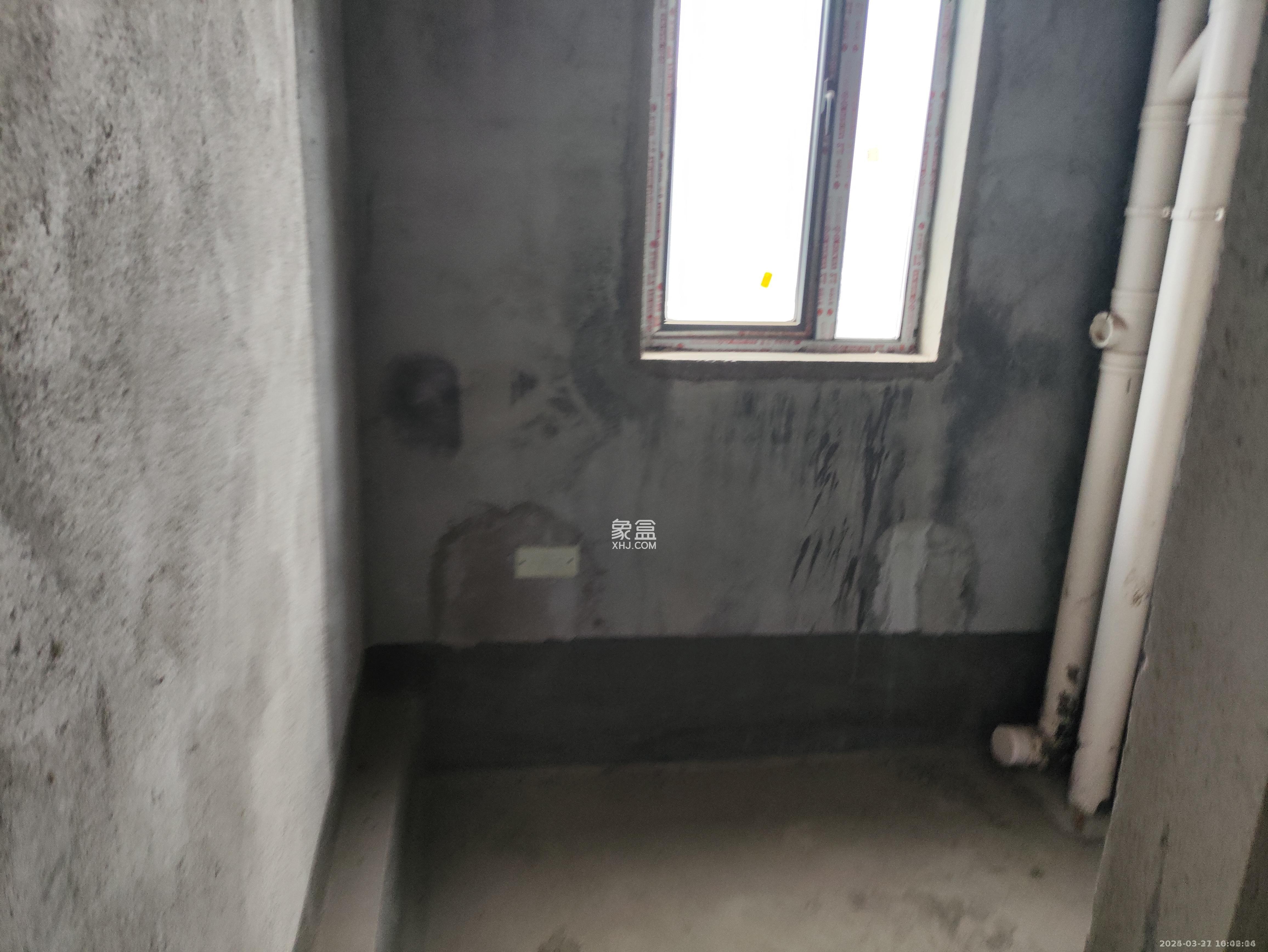 保利香槟国际 1室2厅1卫 800.0元/月 保利香槟国际 1室2厅1卫 800.0元/月室内图