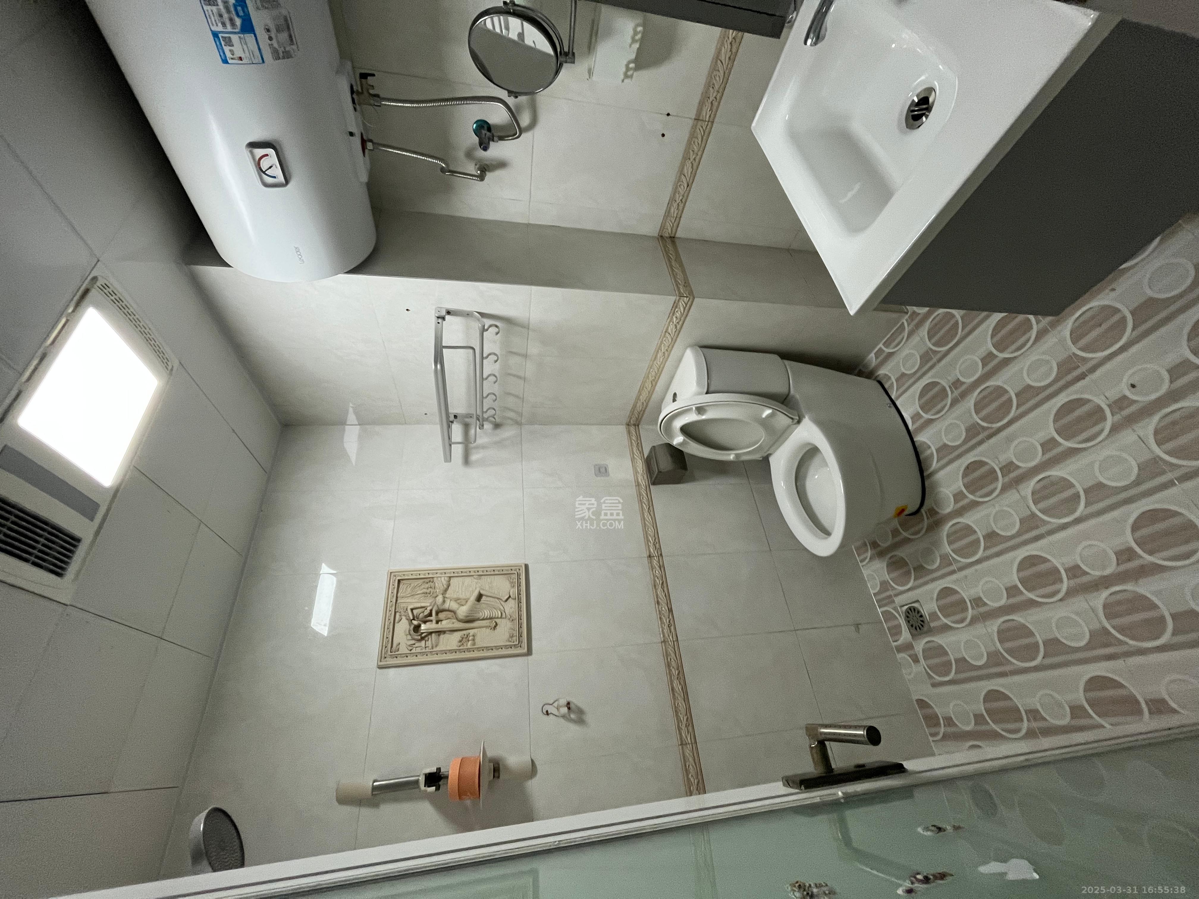 东一时区   42.86㎡     1500.00元/月室内图