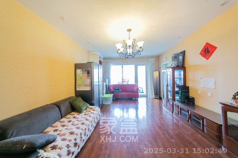 万国城(当代满庭春MOMA)一期 1室2厅2卫 4200.0元/月 万国城(当代满庭春MOMA)一期 1室2厅2卫 4200.0元/月室内图