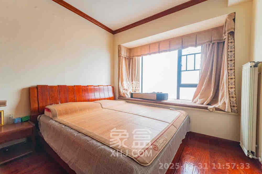 华润凤凰城二期  4室2厅2卫    3000.0元/月 华润凤凰城二期  4室2厅2卫    3000.0元/月室内图