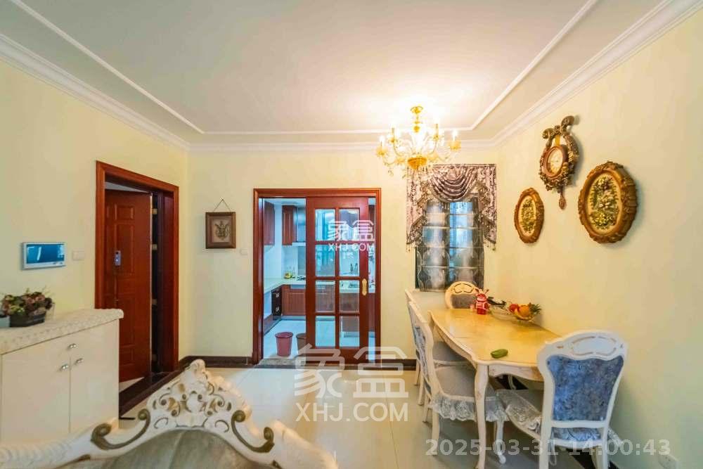 恒大绿洲 3室2厅1卫 2880.0元/月 恒大绿洲 3室2厅1卫 2880.0元/月室内图