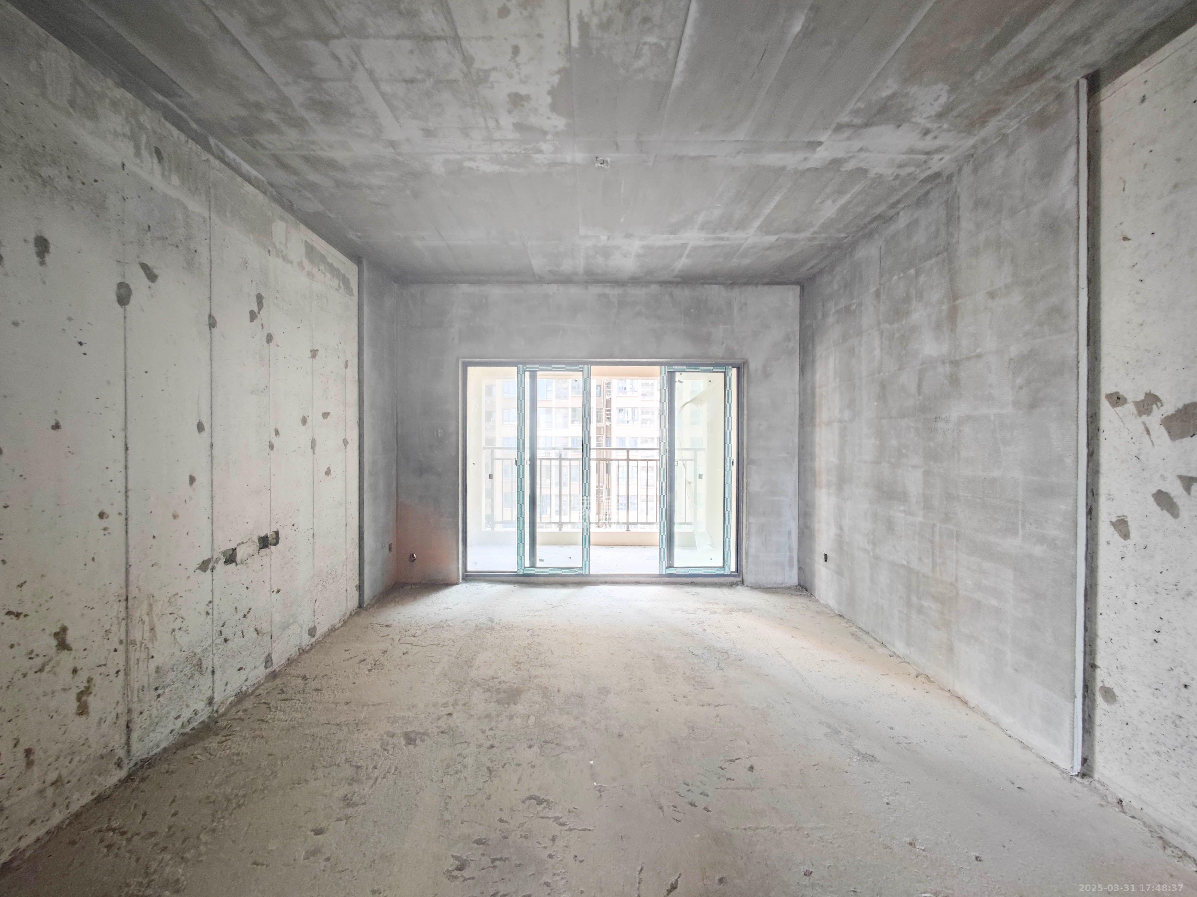 潇湘名城(新里程潇湘名城) 4室2厅2卫 1500.0元/月 潇湘名城(新里程潇湘名城) 4室2厅2卫 1500.0元/月室内图