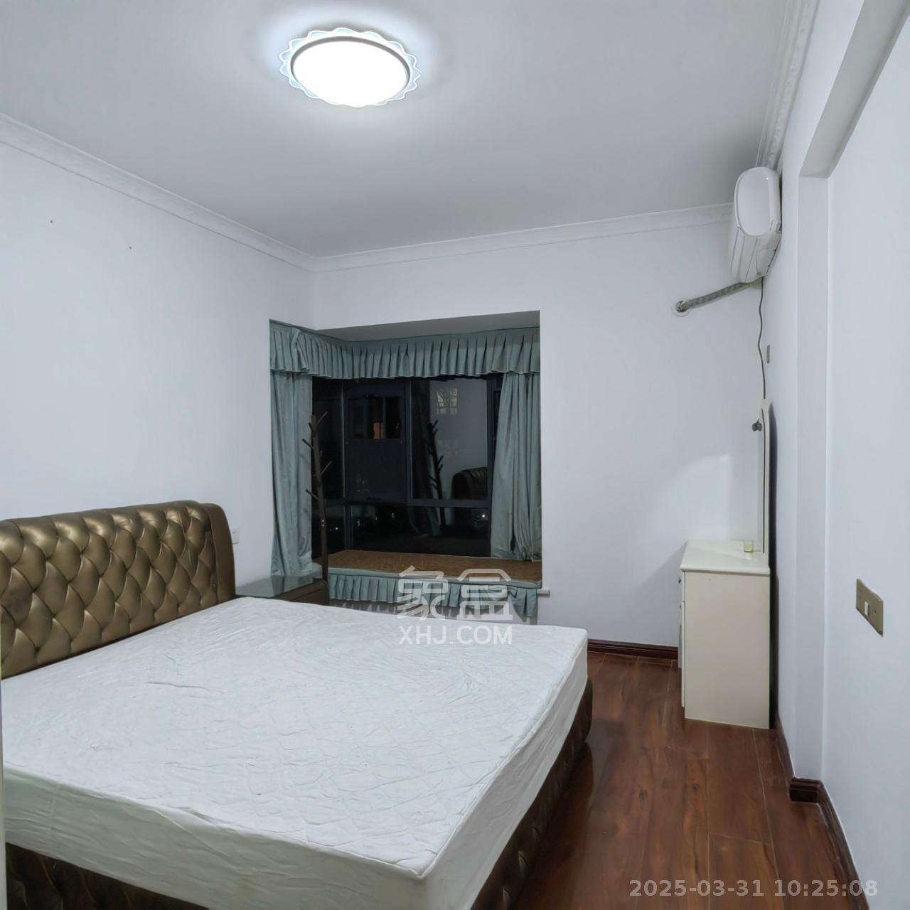 卢浮原著 3室2厅1卫 1800.0元/月 卢浮原著 3室2厅1卫 1800.0元/月室内图