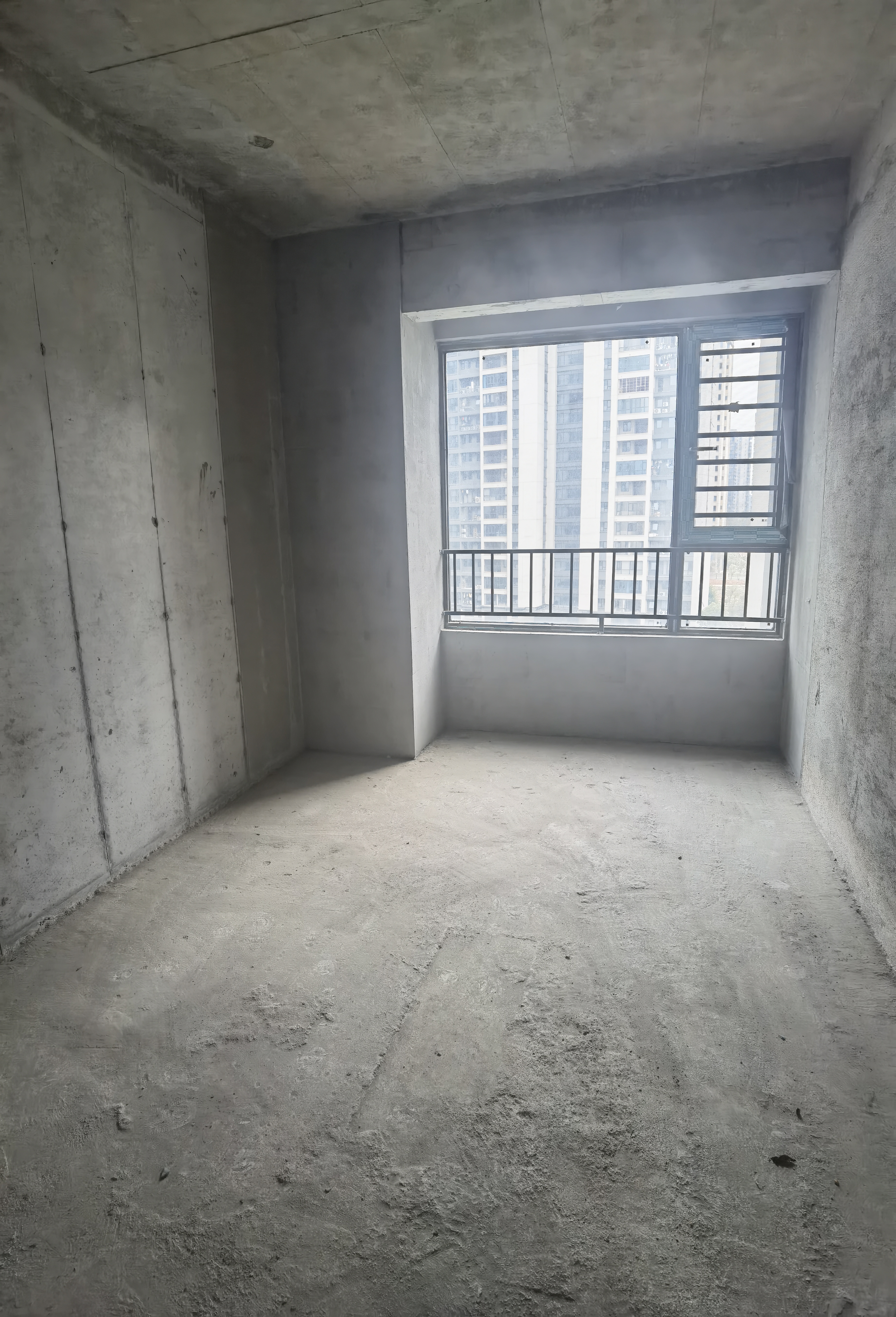 湘悦青春里 5室2厅2卫 110.0万 湘悦青春里 5室2厅2卫 110.0万客厅