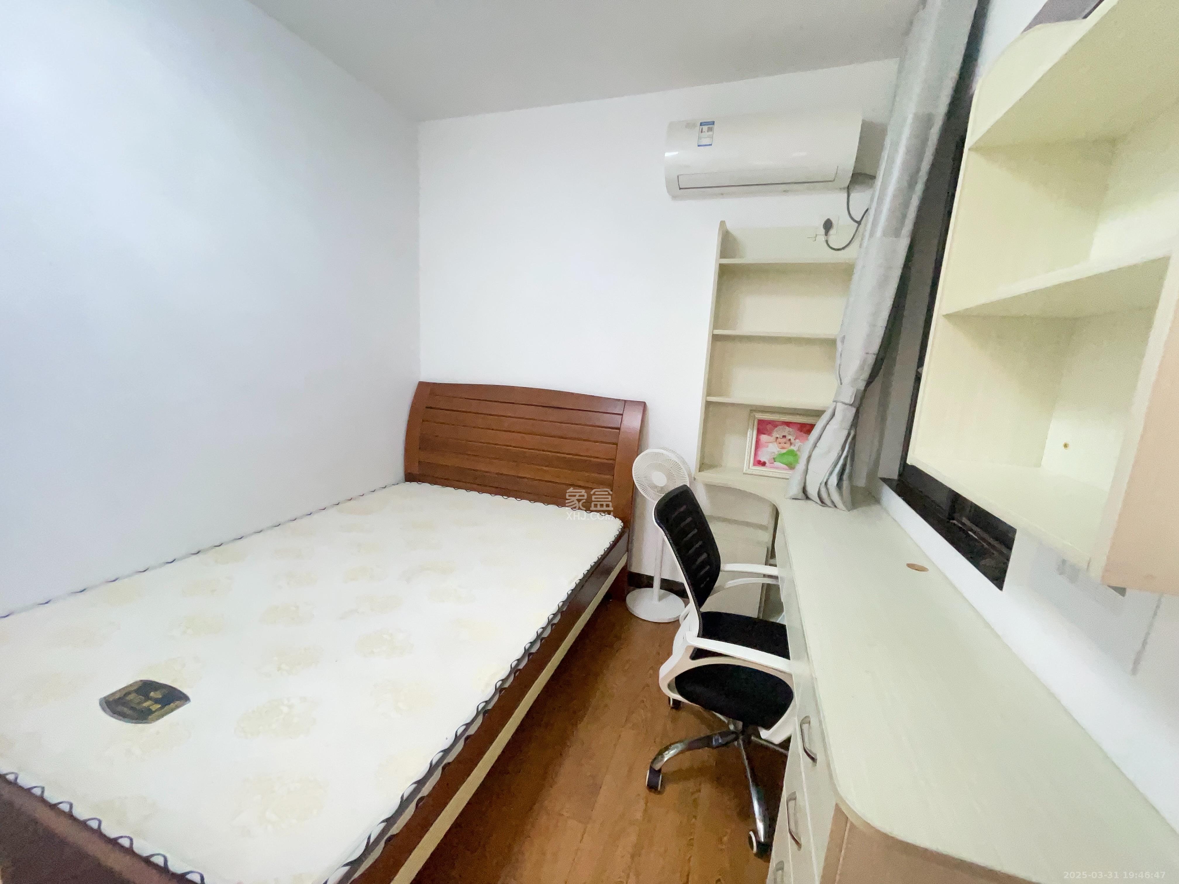 梅溪鑫苑名家 3室2厅1卫 2100.0元/月 梅溪鑫苑名家 3室2厅1卫 2100.0元/月室内图