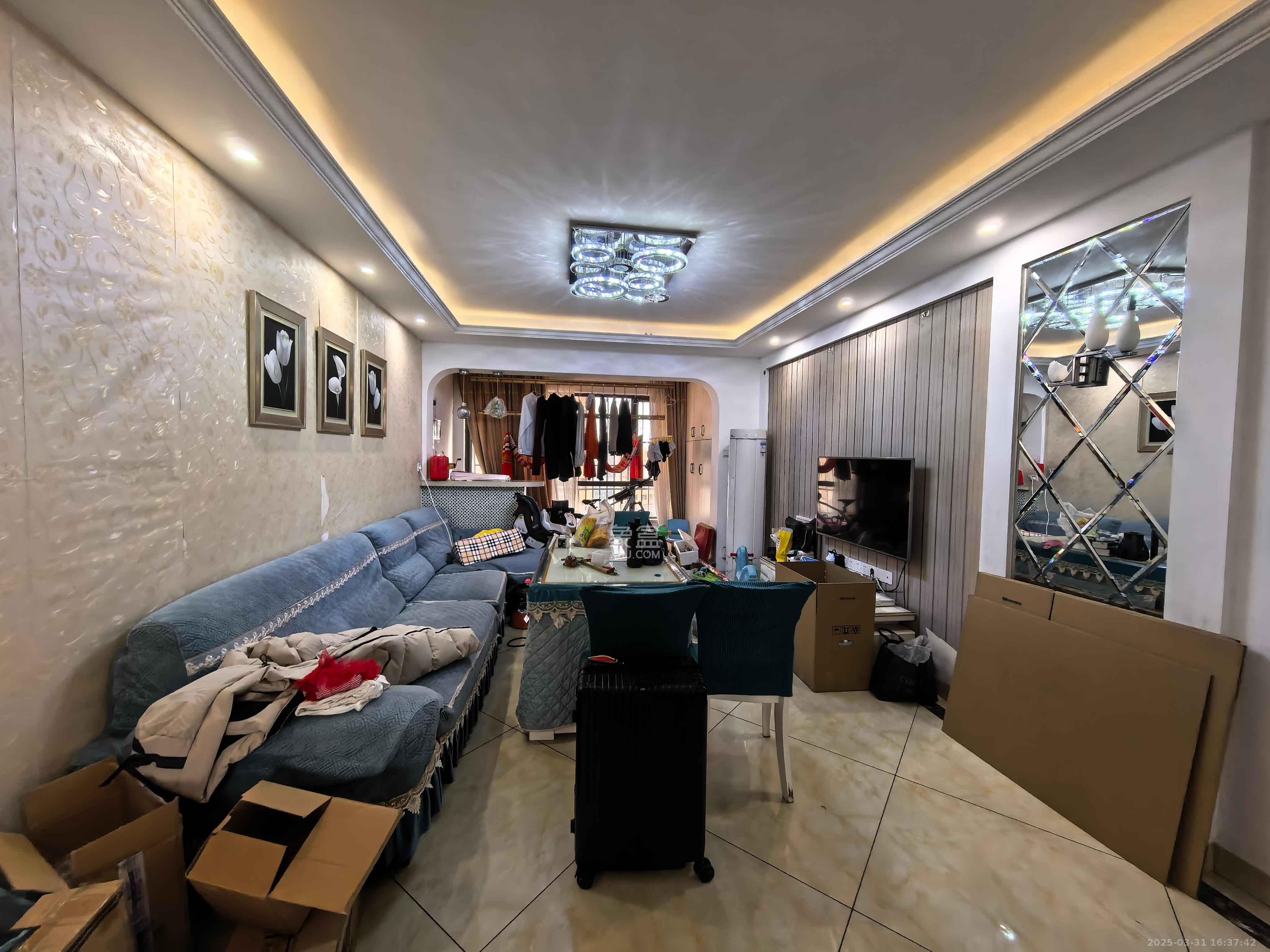 深业睿城 3室2厅2卫 3000.0元/月 深业睿城 3室2厅2卫 3000.0元/月室内图