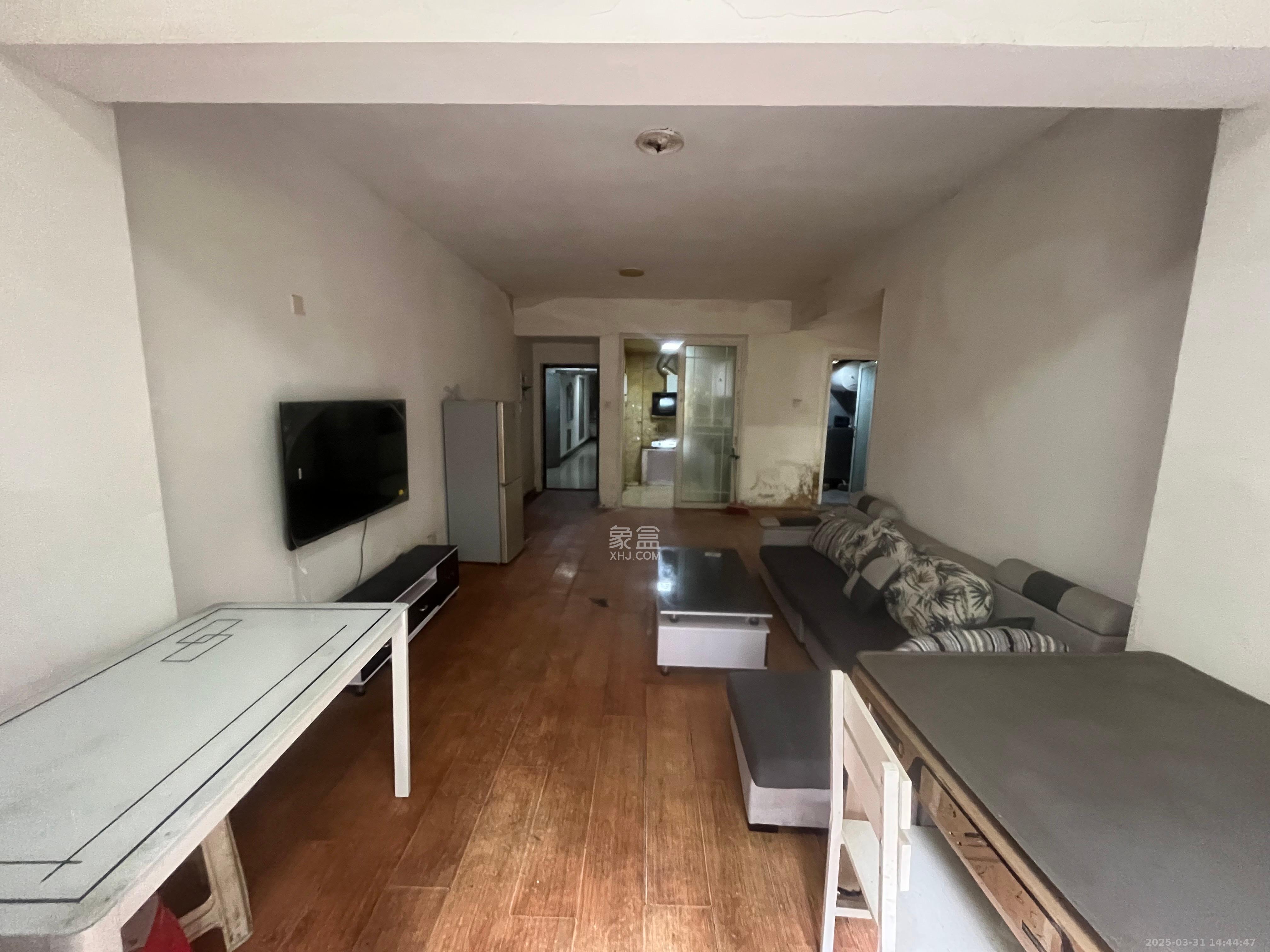 上河国际C区 4室1厅1卫 2200.0元/月 上河国际C区 4室1厅1卫 2200.0元/月室内图