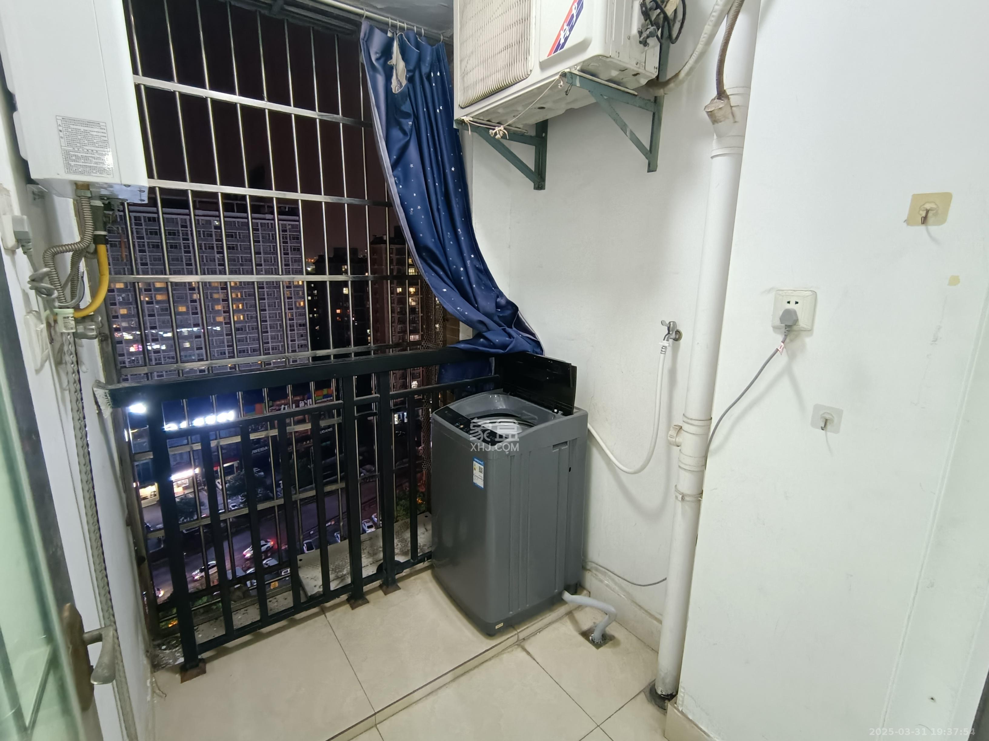 爵士湘  1室1厅1卫   1200.00元/月室内图