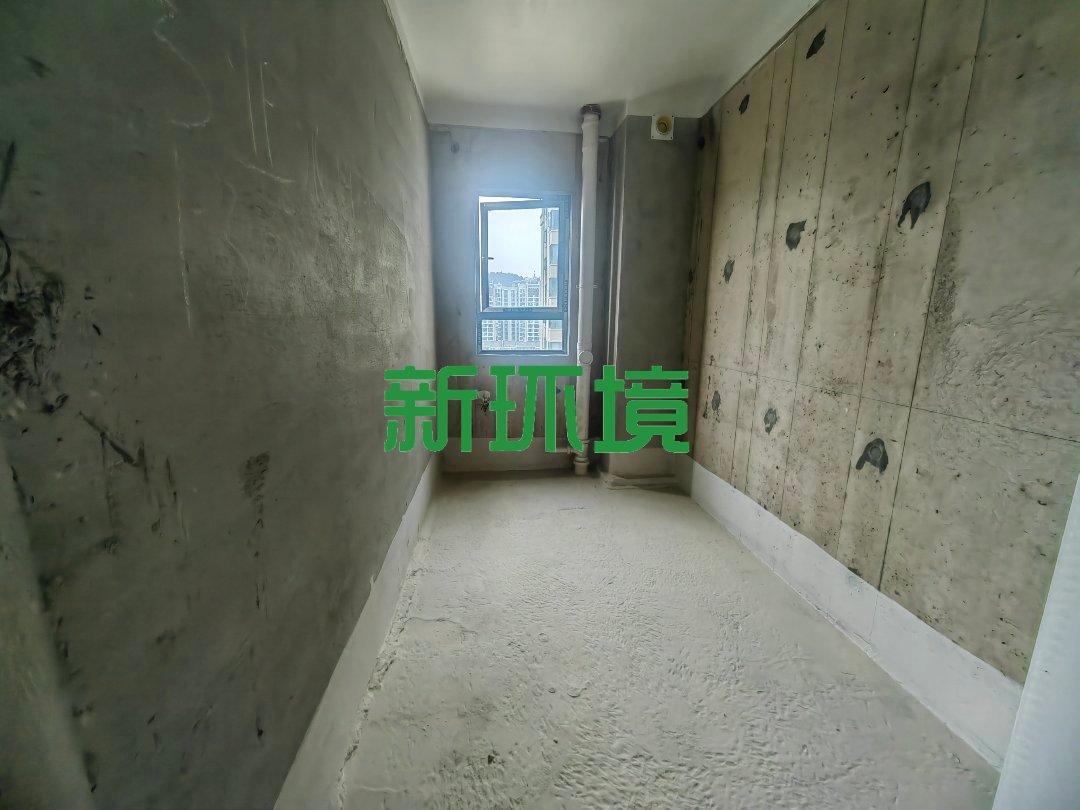 荣盛花语书院  3室2厅2卫   65.80万客厅