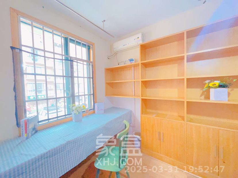 东方新城  1室0厅0卫   800.00元/月室内图