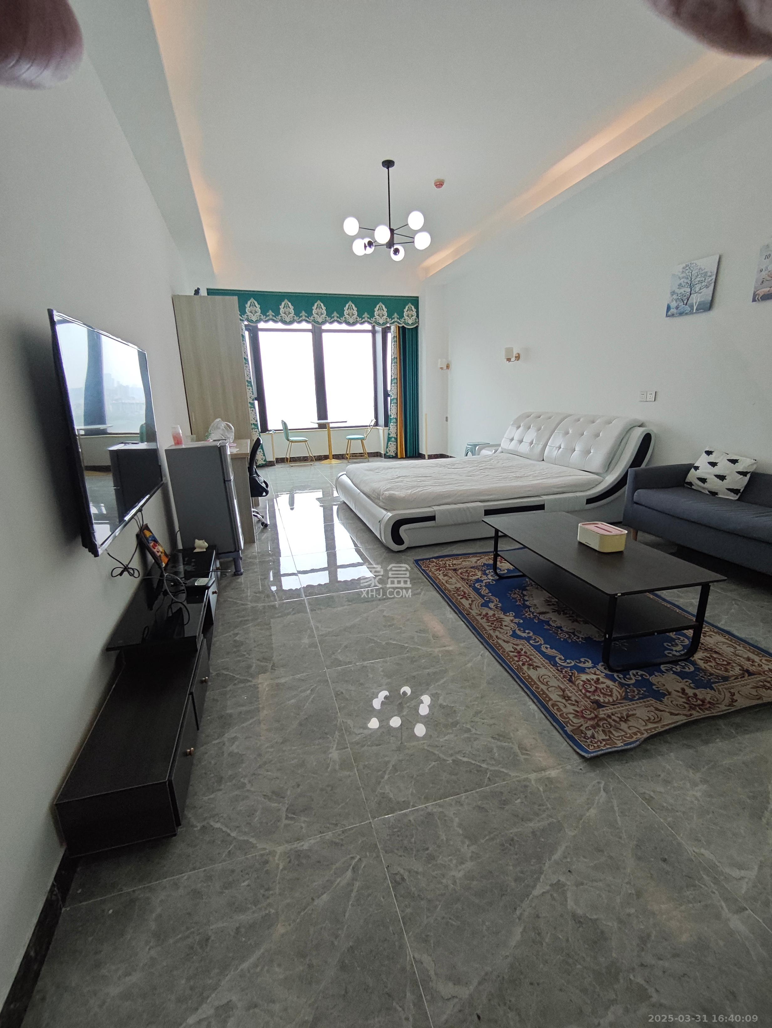 公园9号大都会 1室1厅1卫 2700.0元/月 公园9号大都会 1室1厅1卫 2700.0元/月室内图