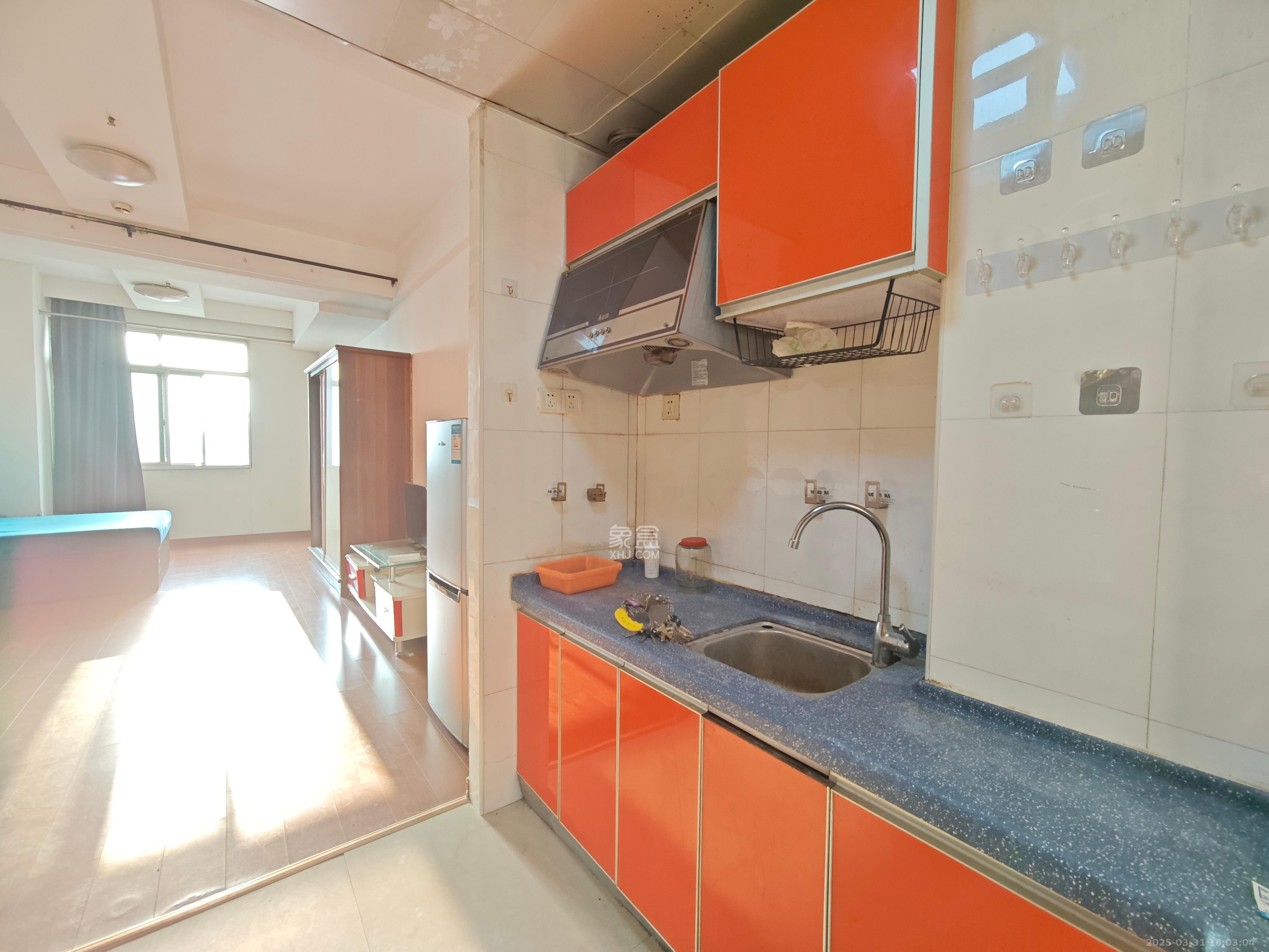 湘聚大厦 1室1厅1卫 1500.0元/月 湘聚大厦 1室1厅1卫 1500.0元/月室内图