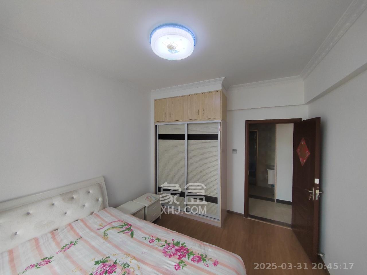 莱茵城  2室2厅1卫   2200.00元/月室内图
