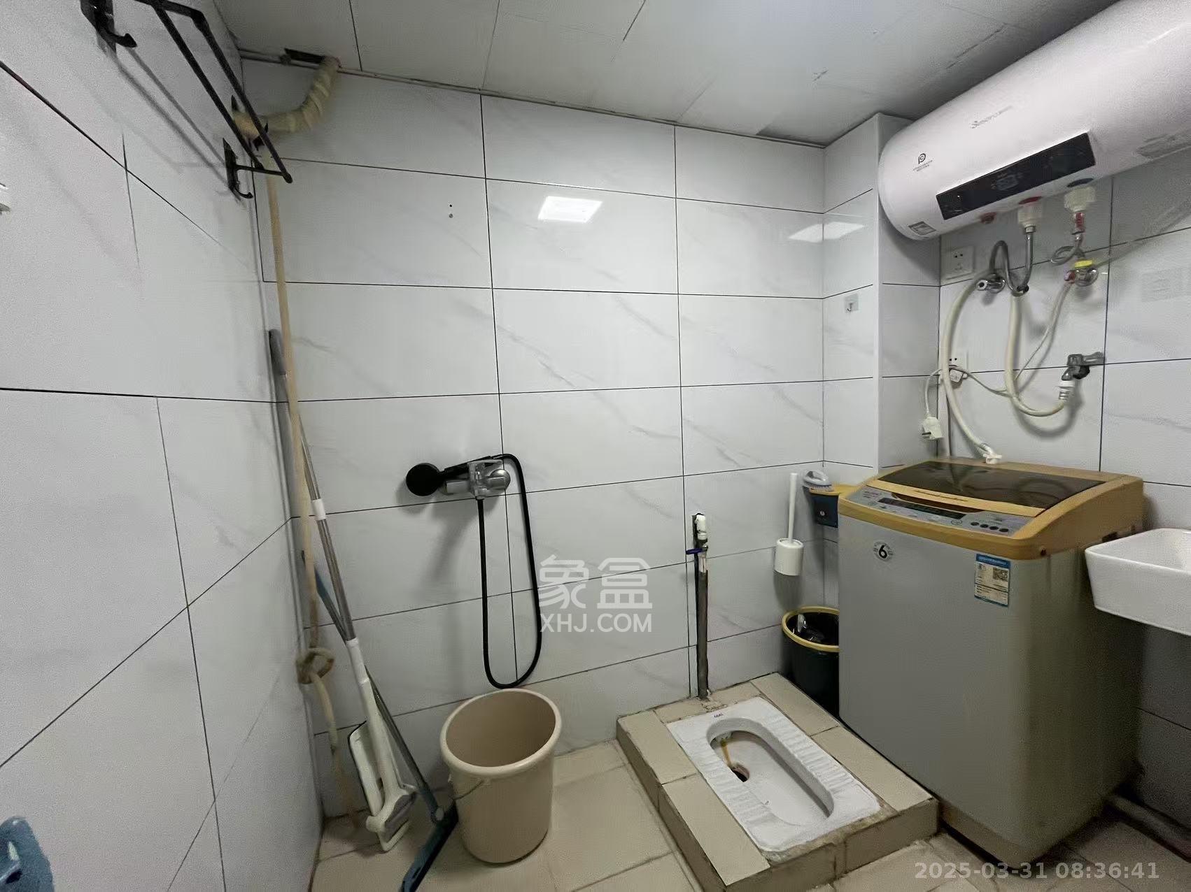 金色loft（鑫秋大厦）  2室2厅1卫   1900.00元/月室内图