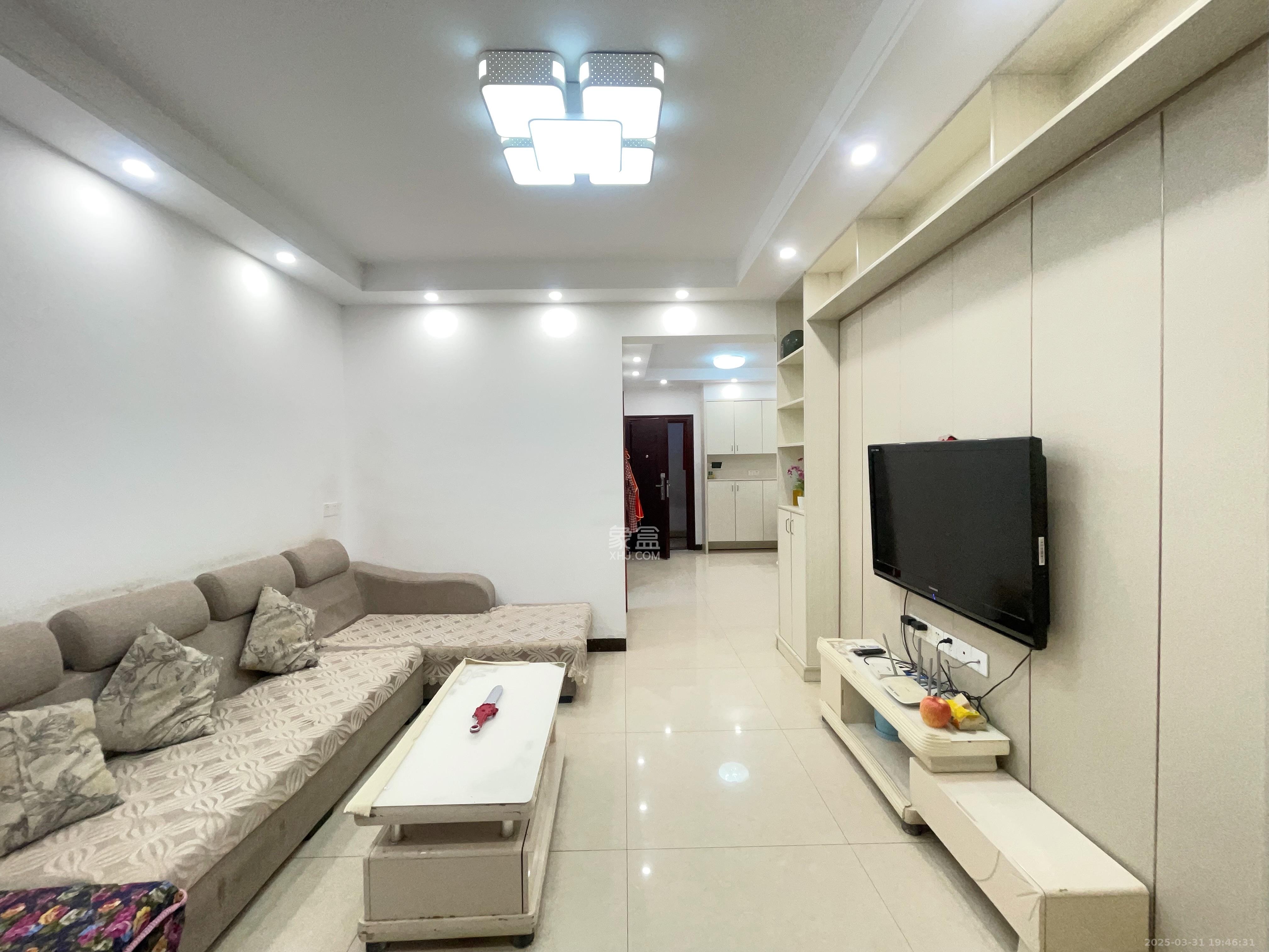 梅溪鑫苑名家 3室2厅1卫 2100.0元/月 梅溪鑫苑名家 3室2厅1卫 2100.0元/月室内图