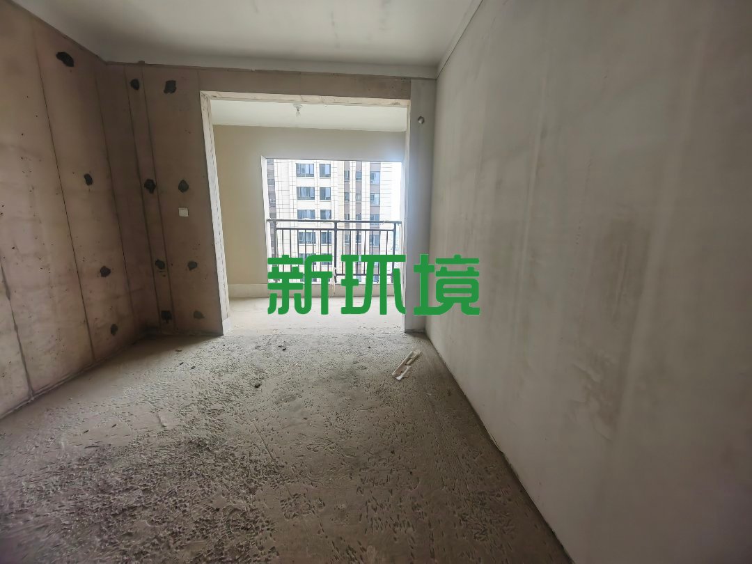 荣盛花语书院  3室2厅2卫   65.80万客厅