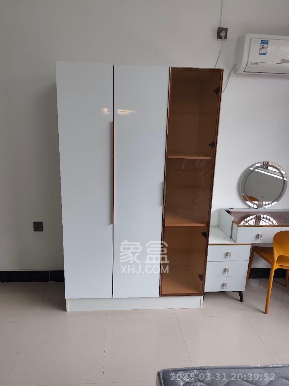 白鹤家园  1室0厅0卫   850.00元/月室内图