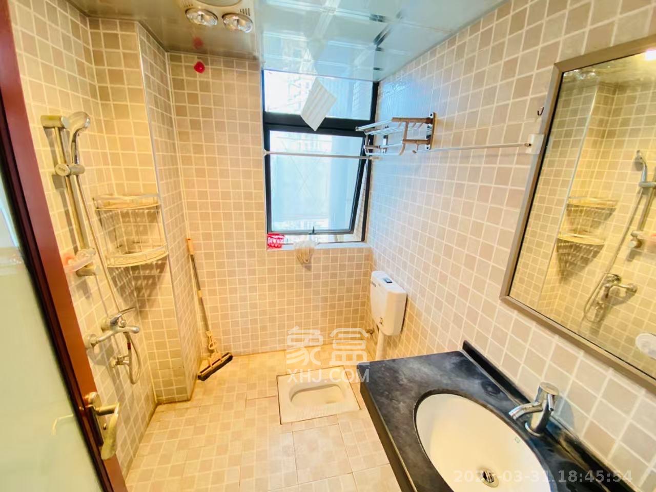 乾城(兴旺乾城) 3室2厅2卫 2600.0元/月 乾城(兴旺乾城) 3室2厅2卫 2600.0元/月室内图