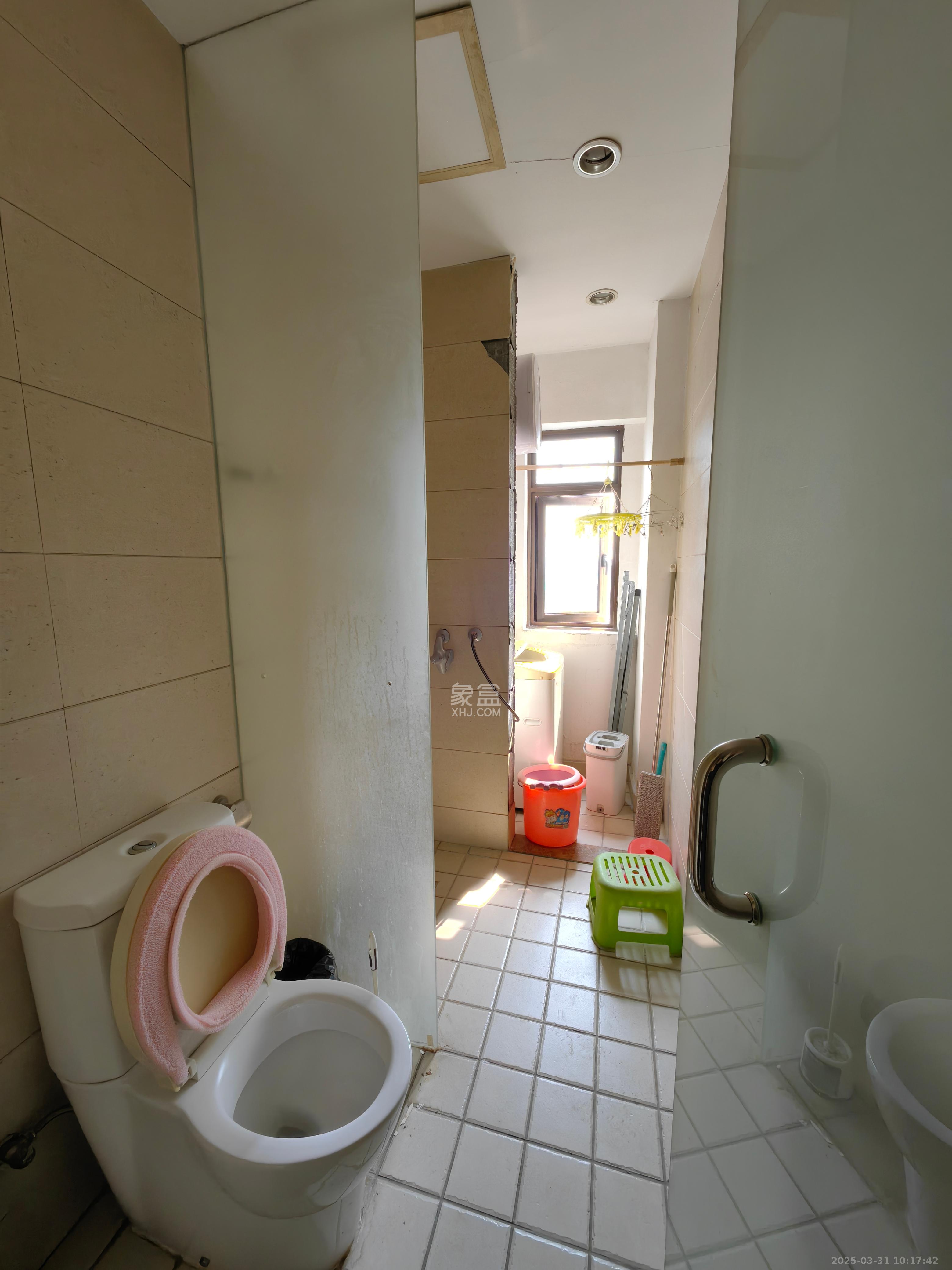 铂宫  1室1厅1卫   1600.00元/月室内图