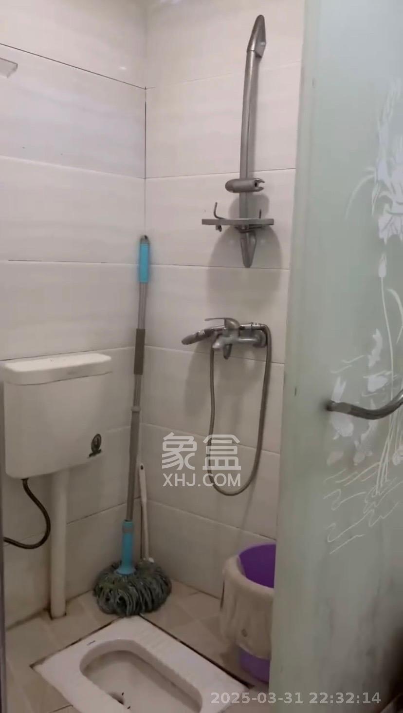 湖韵佳苑  1室1厅1卫   1100.00元/月室内图