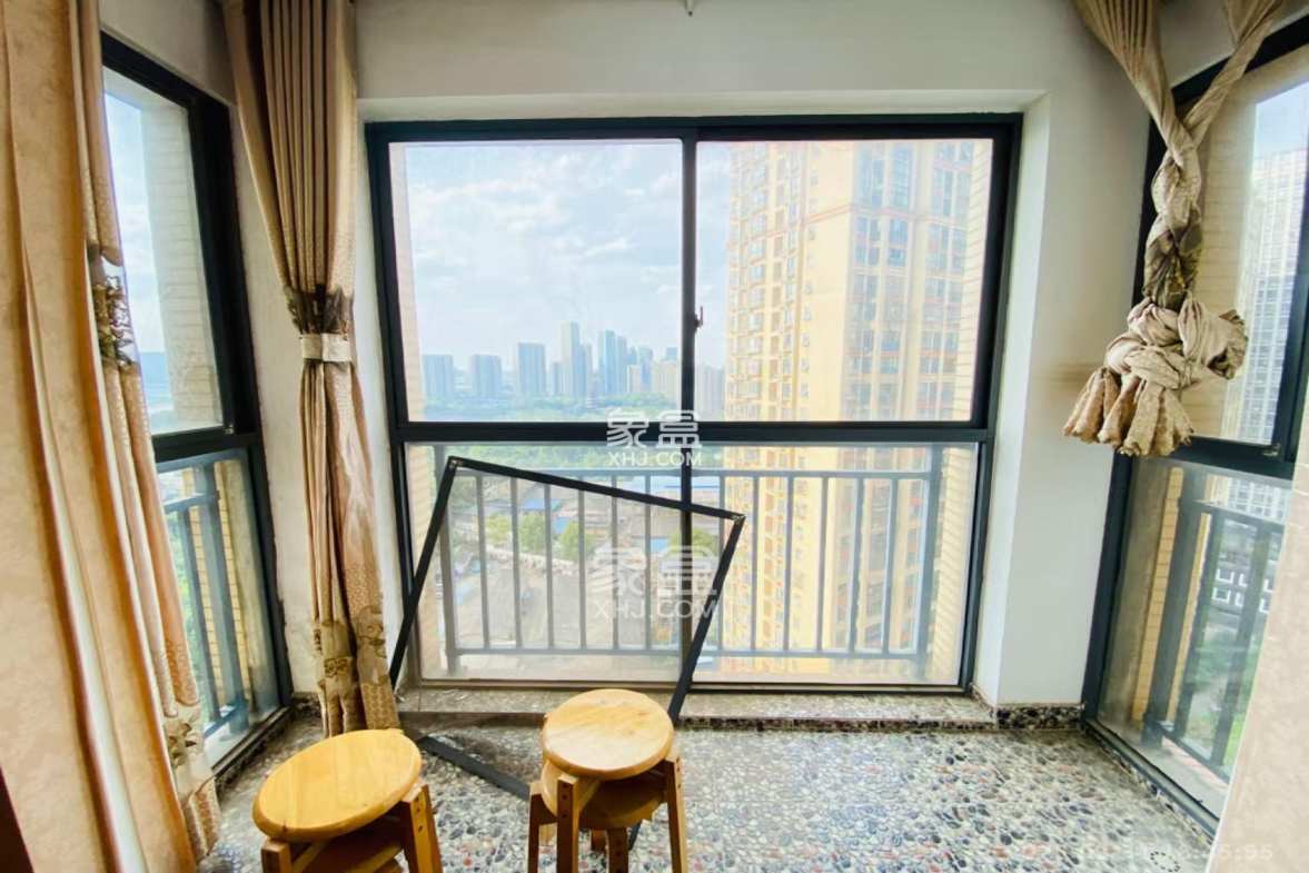 乾城(兴旺乾城) 3室2厅2卫 2600.0元/月 乾城(兴旺乾城) 3室2厅2卫 2600.0元/月室内图