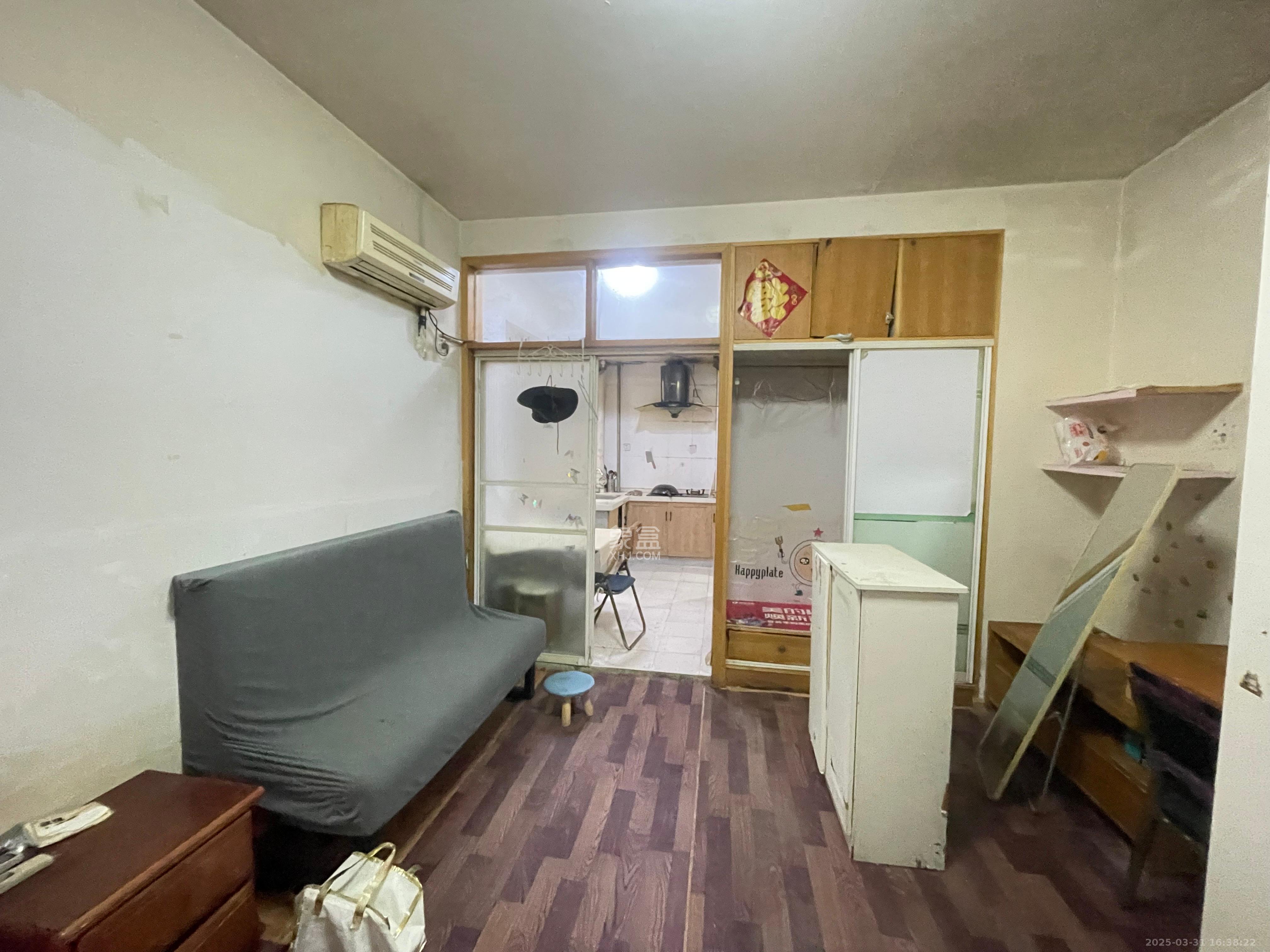 东方新世界  1室1厅1卫   1250.00元/月室内图