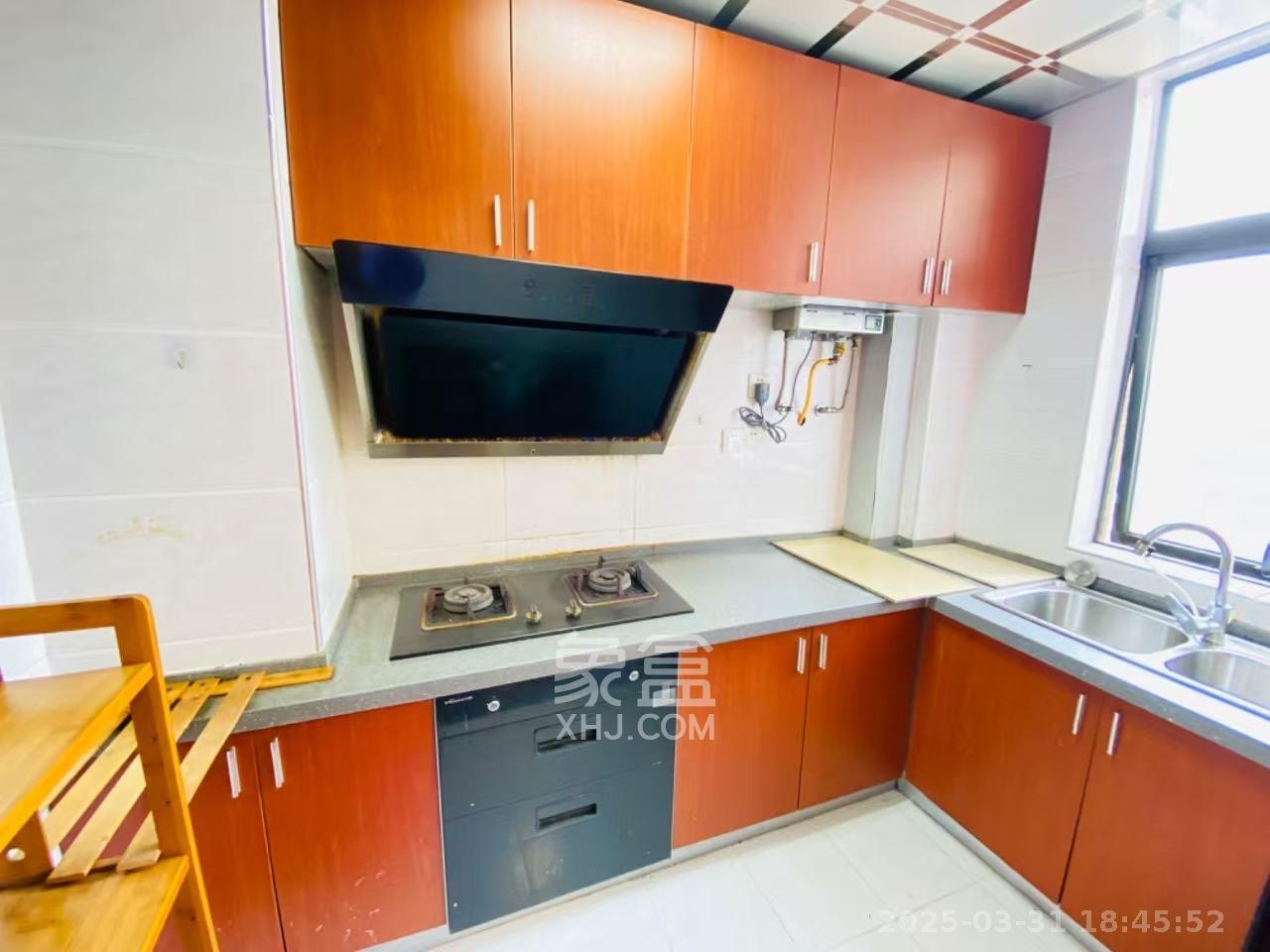 乾城(兴旺乾城) 3室2厅2卫 2600.0元/月 乾城(兴旺乾城) 3室2厅2卫 2600.0元/月室内图