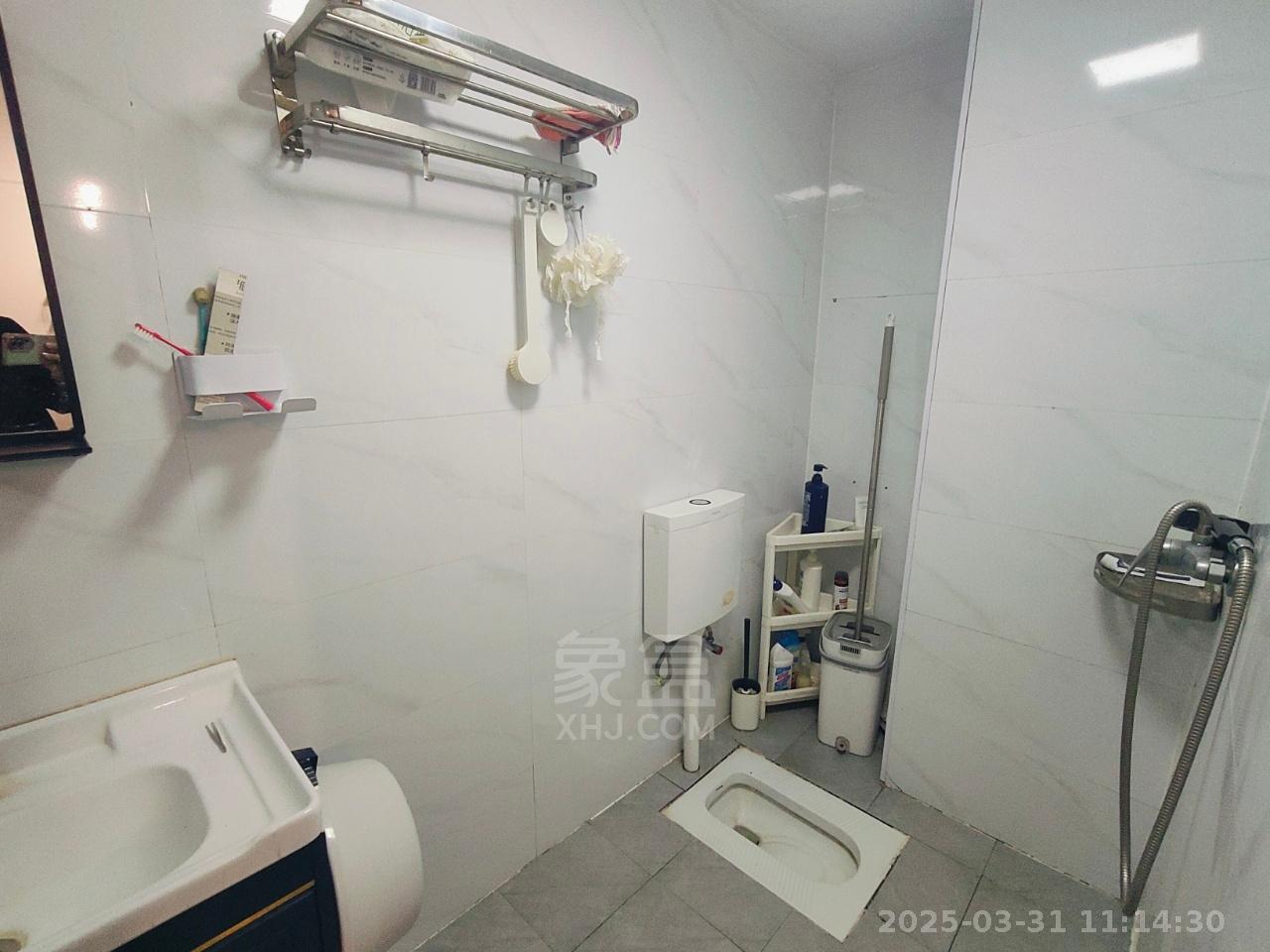 凯风珑城 1室1厅1卫 1100.0元/月 凯风珑城 1室1厅1卫 1100.0元/月室内图