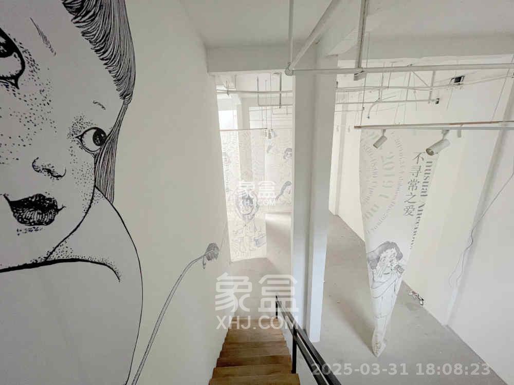 明昇壹城(明昇时代广场)一期 3室2厅2卫 4500.0元/月 明昇壹城(明昇时代广场)一期 3室2厅2卫 4500.0元/月室内图