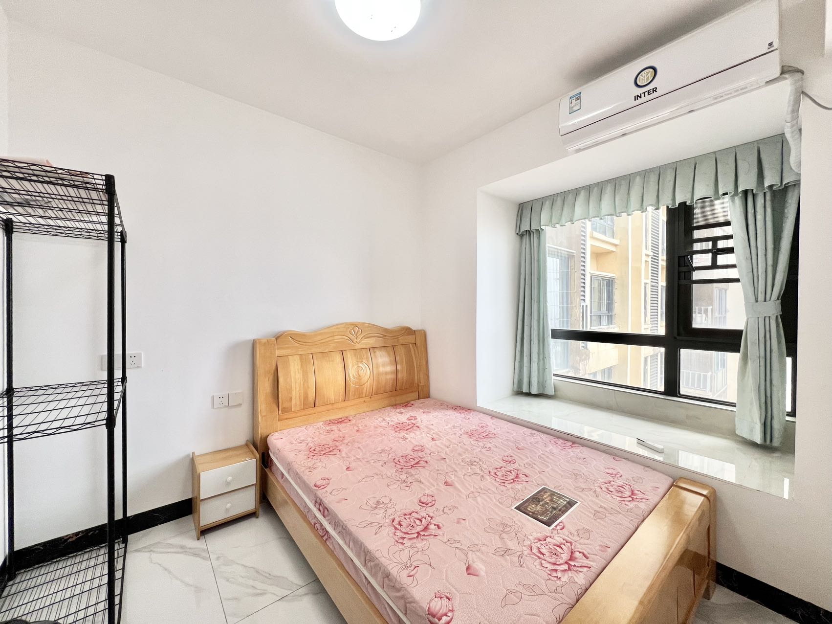 万达广场骏豪仕家(万达公馆) 3室2厅2卫 2700.0元/月 万达广场骏豪仕家(万达公馆) 3室2厅2卫 2700.0元/月室内图