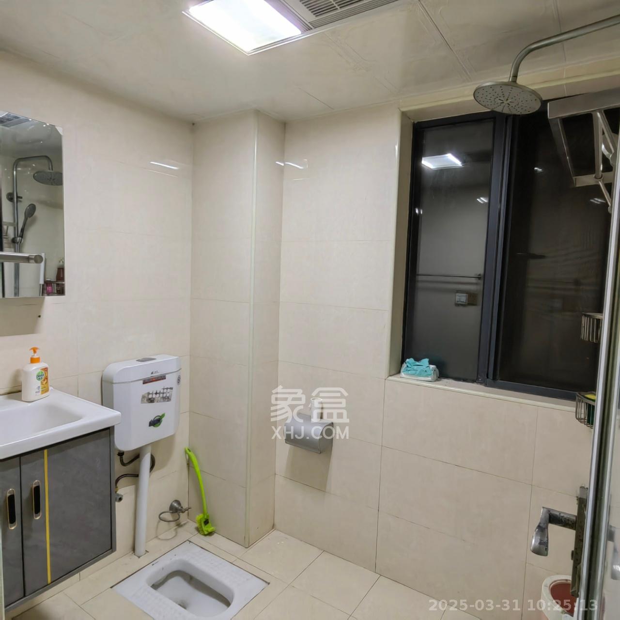 卢浮原著 3室2厅1卫 1800.0元/月 卢浮原著 3室2厅1卫 1800.0元/月室内图