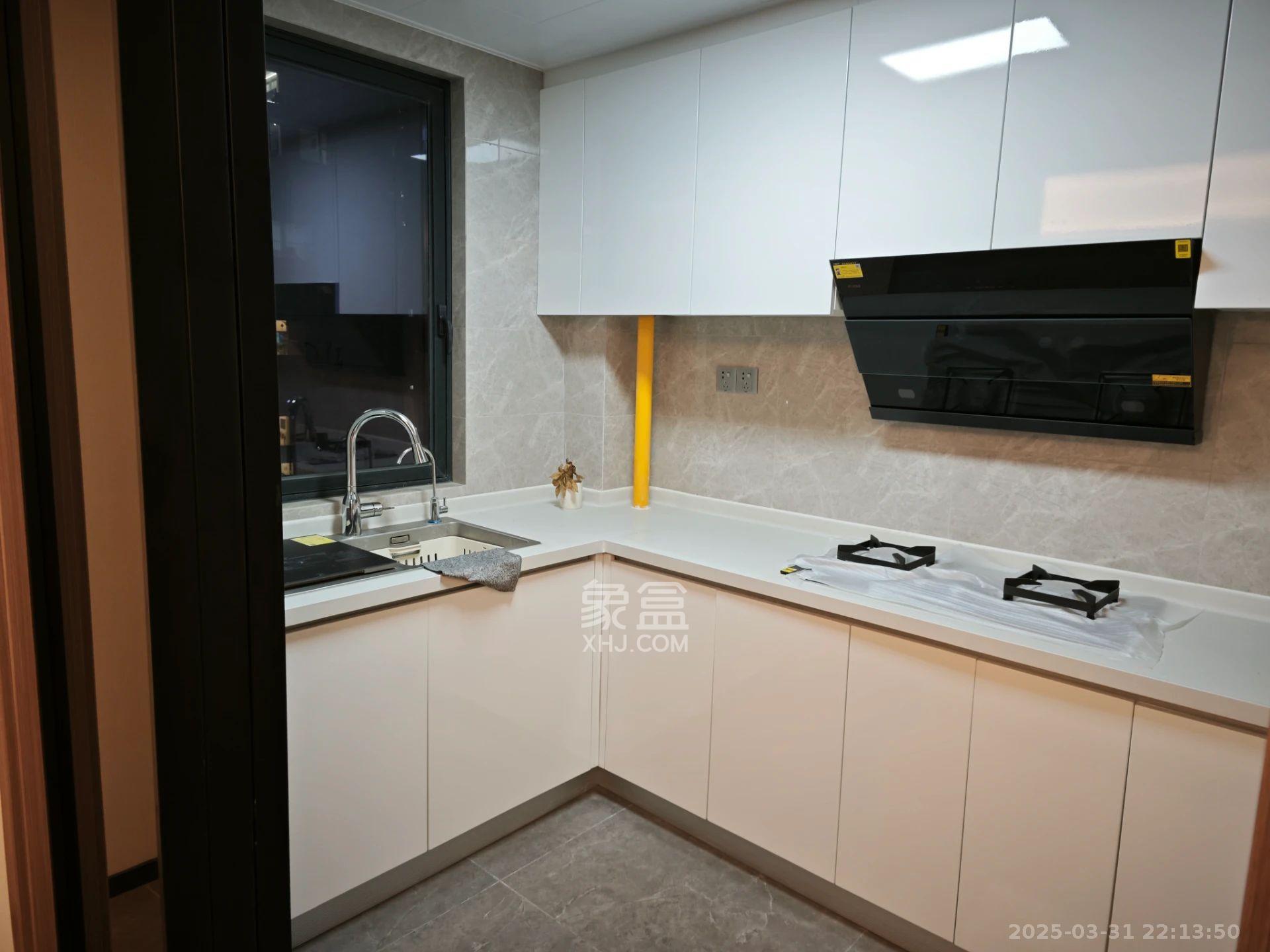中海阅溪府  4室2厅2卫    3500.0元/月室内图