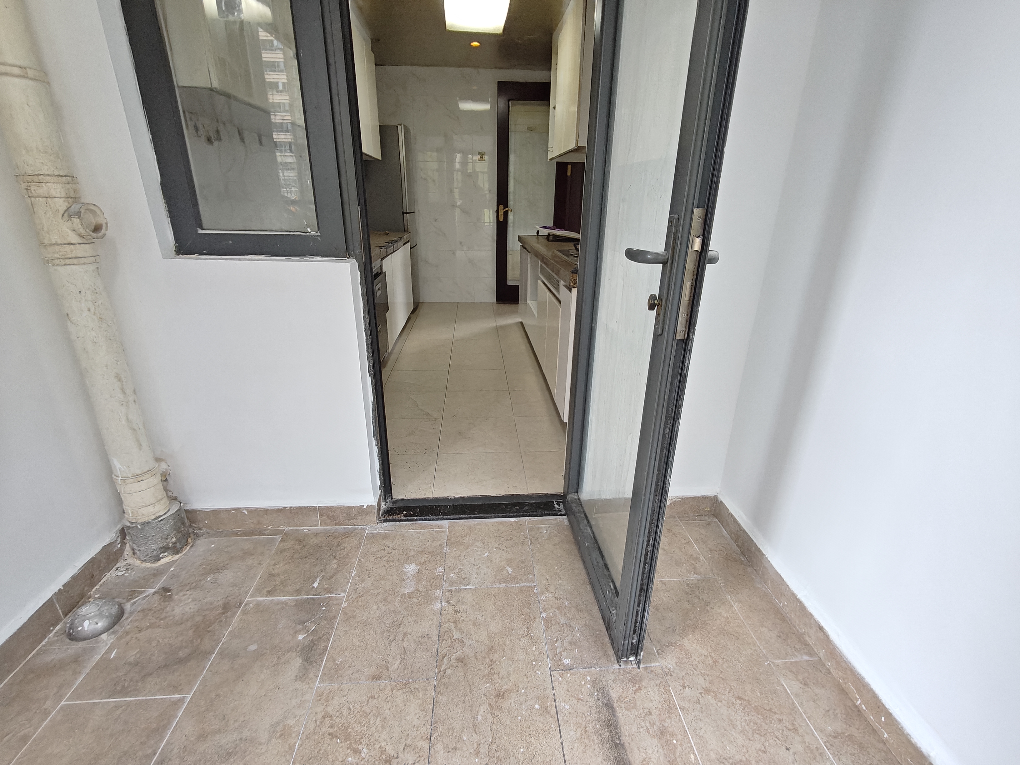 恒大华府 3室2厅2卫 2000.0元/月 恒大华府 3室2厅2卫 2000.0元/月室内图