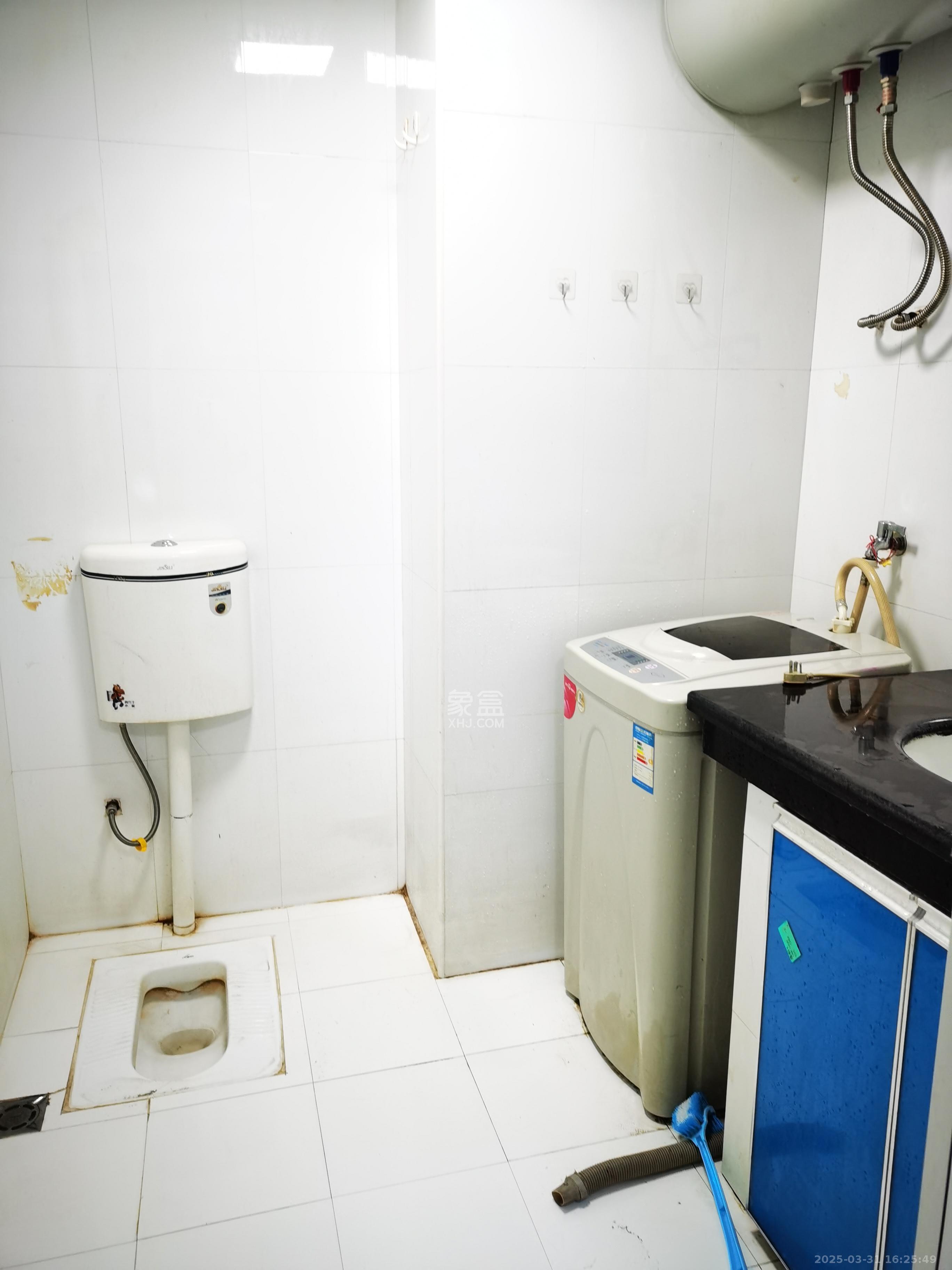 湘聚大厦  1室1厅1卫    1500.0元/月 湘聚大厦  1室1厅1卫    1500.0元/月室内图