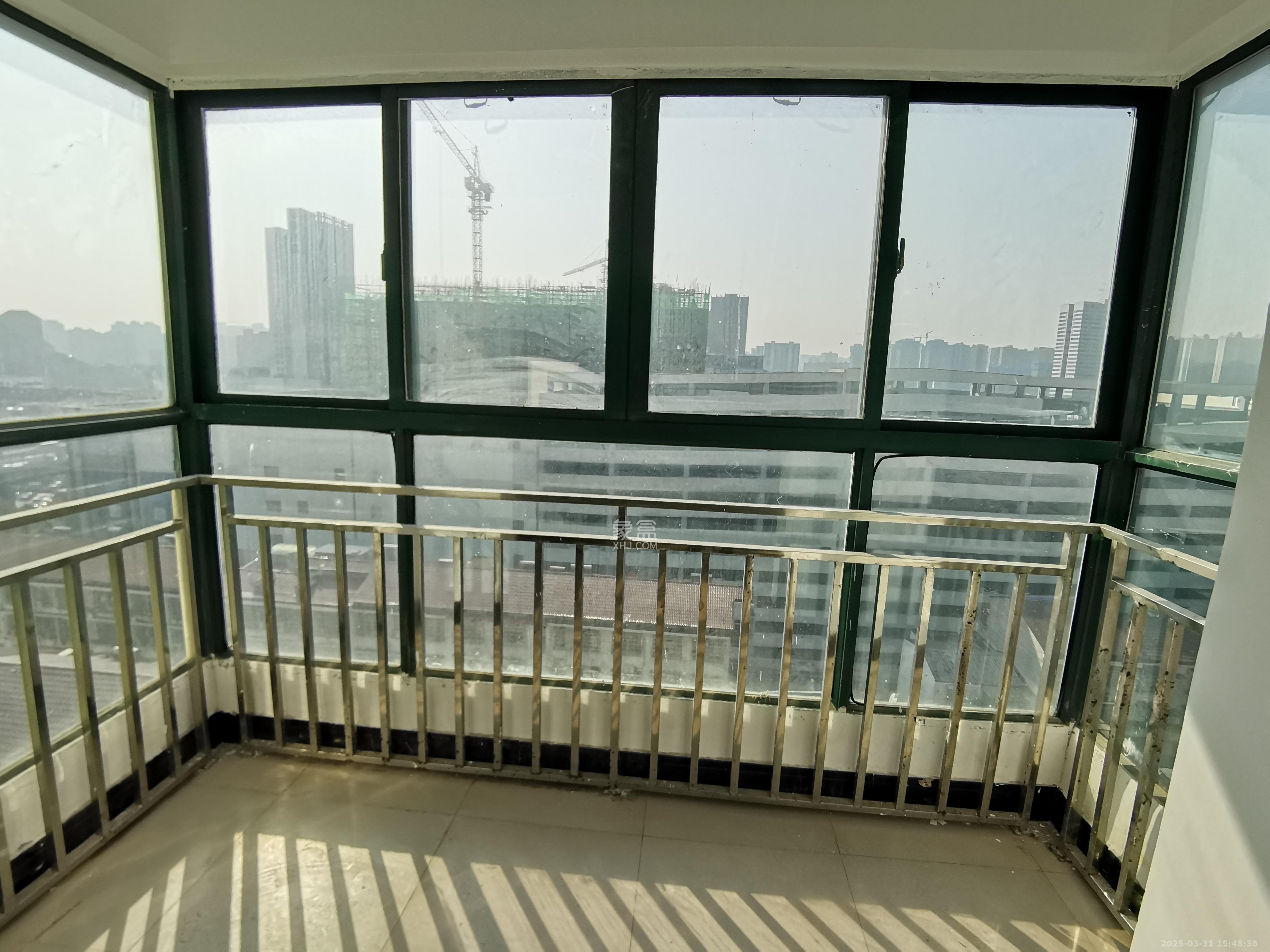 高桥财富大厦  2室1厅1卫   1800.00元/月室内图