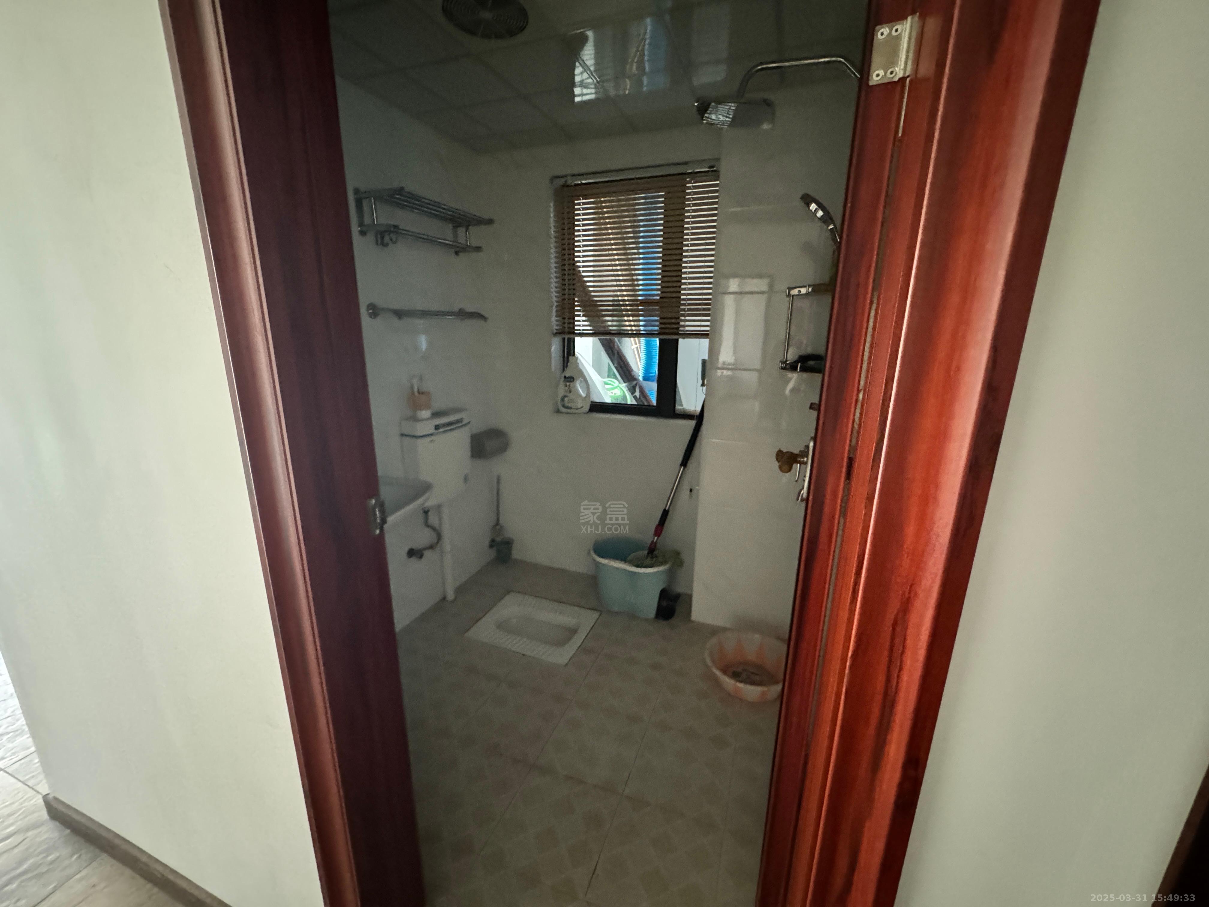 栗雨香堤 2室1厅1卫 1400.0元/月 栗雨香堤 2室1厅1卫 1400.0元/月室内图