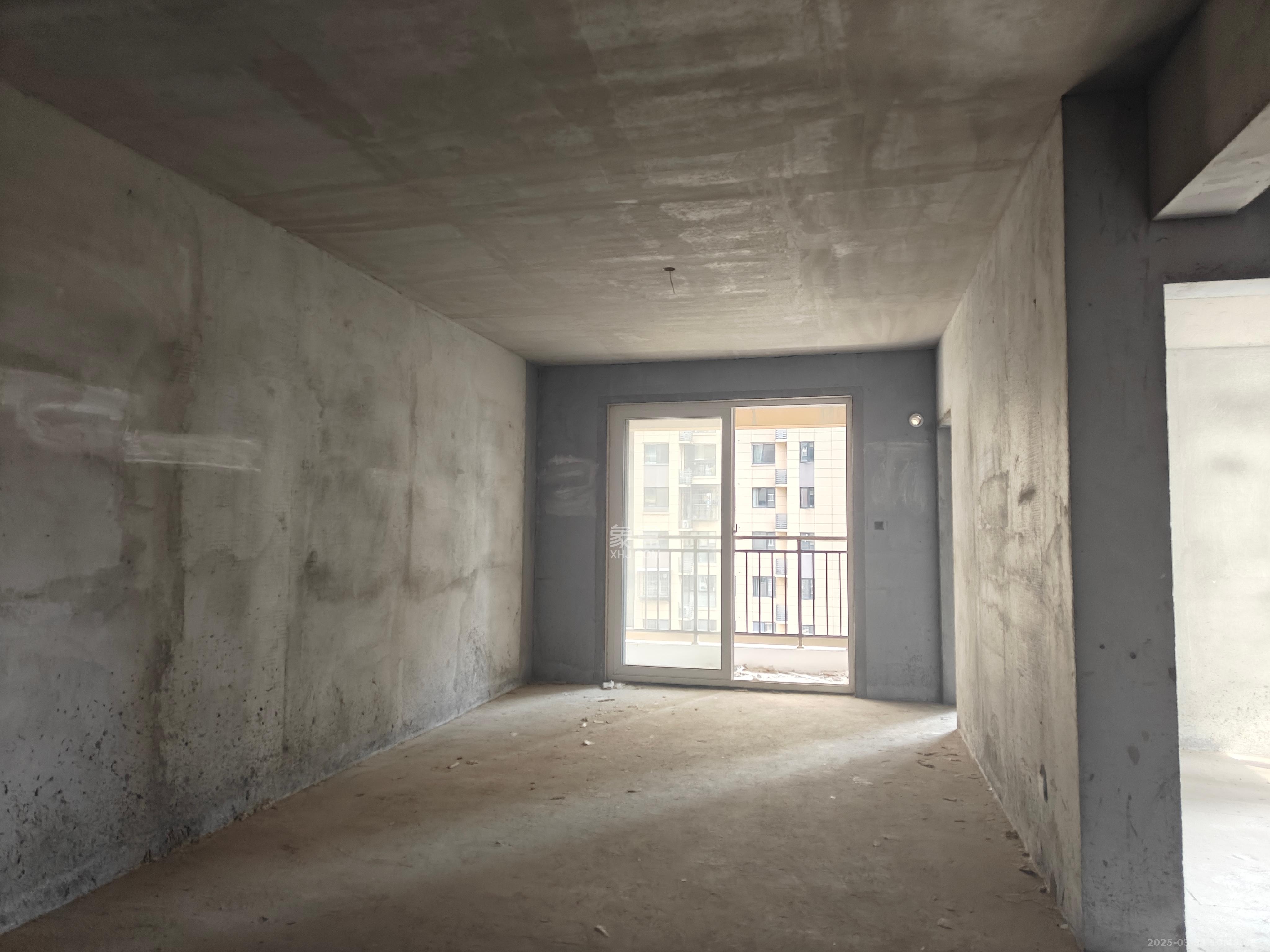 碧桂园翘楚棠 4室2厅2卫 1500.0元/月 碧桂园翘楚棠 4室2厅2卫 1500.0元/月室内图