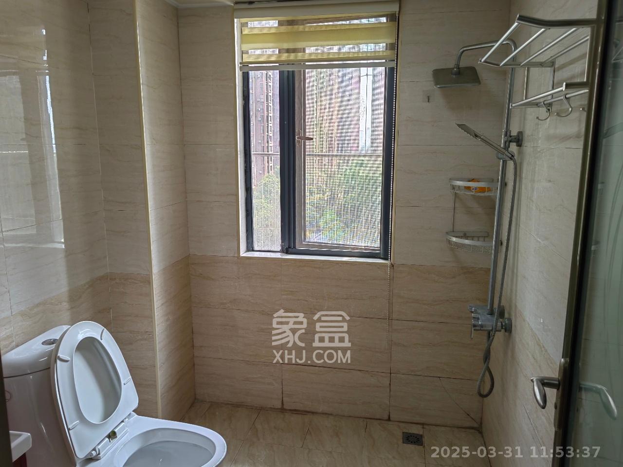 邦盛水岸御园 4室2厅2卫 2800.0元/月 邦盛水岸御园 4室2厅2卫 2800.0元/月室内图