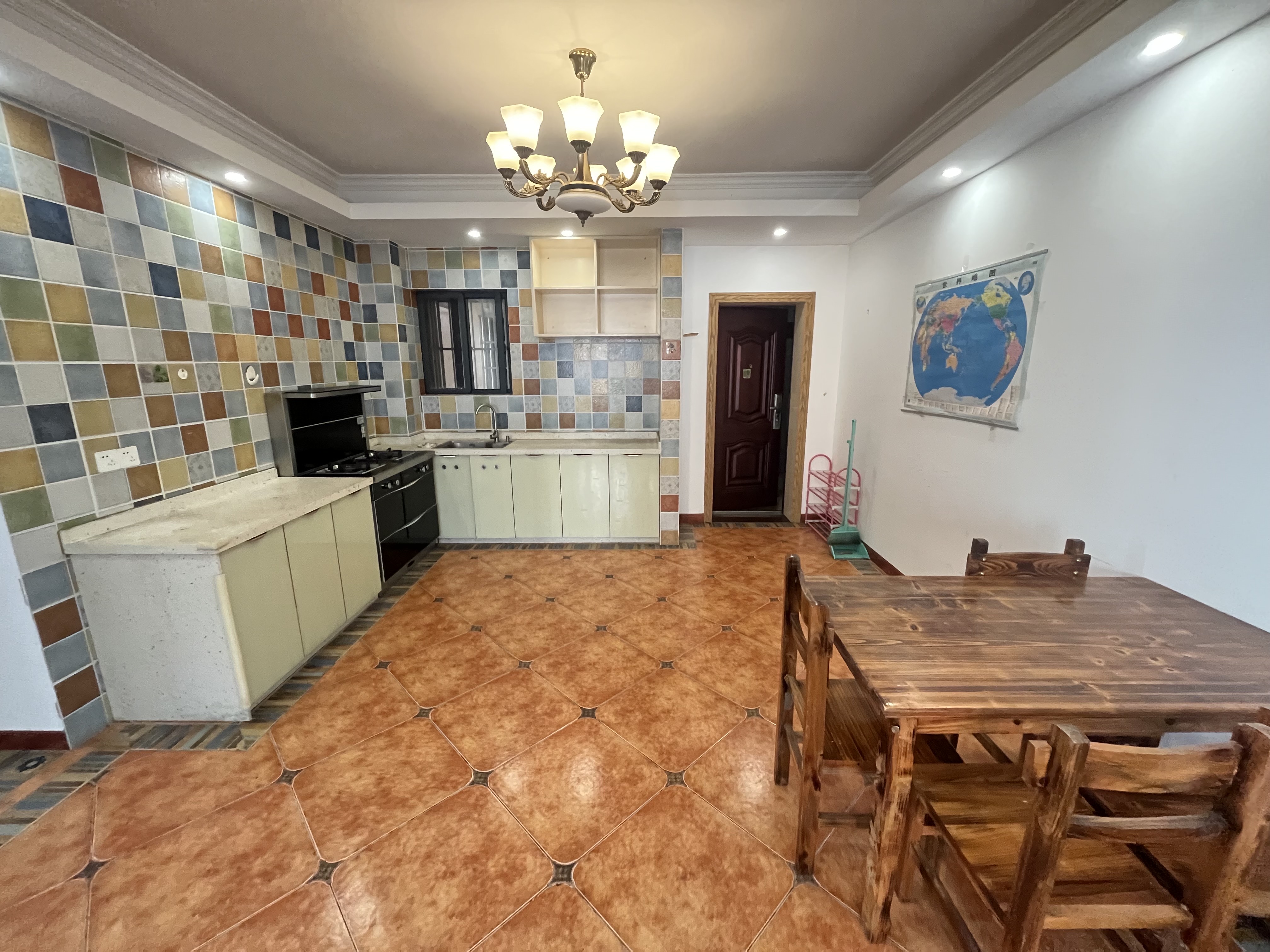 新宏基大厦 3室2厅2卫 110.0万 新宏基大厦 3室2厅2卫 110.0万客厅