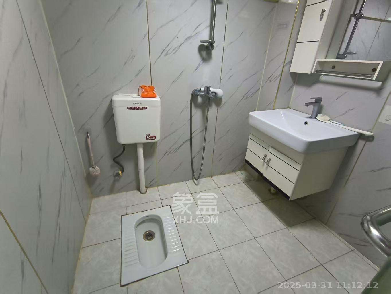 金色loft(鑫秋大厦) 2室2厅1卫 1800.0元/月 金色loft(鑫秋大厦) 2室2厅1卫 1800.0元/月室内图