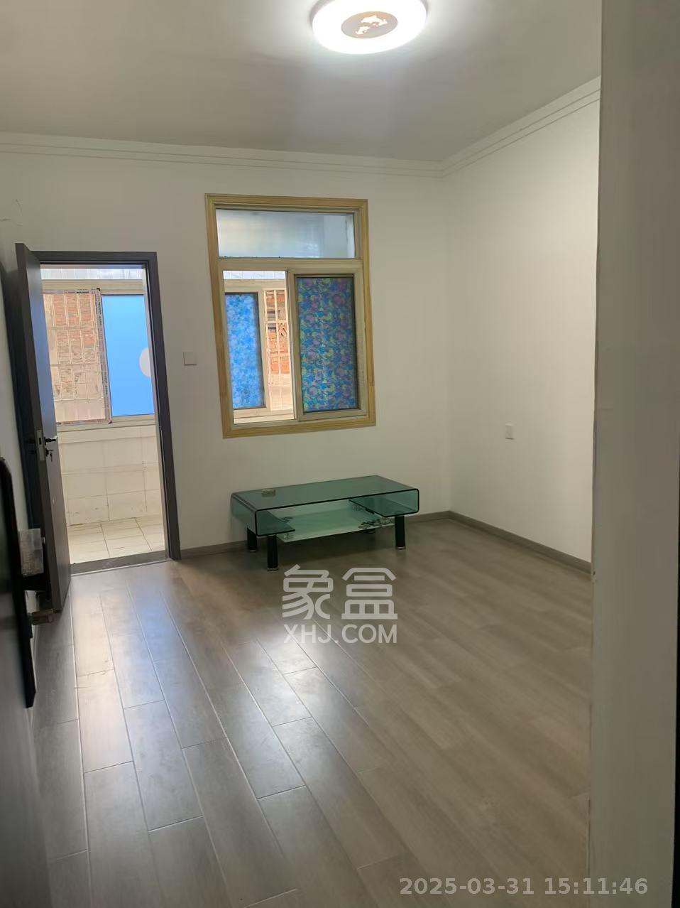 无线电厂宿舍 1室1厅1卫 900.0元/月 无线电厂宿舍 1室1厅1卫 900.0元/月室内图