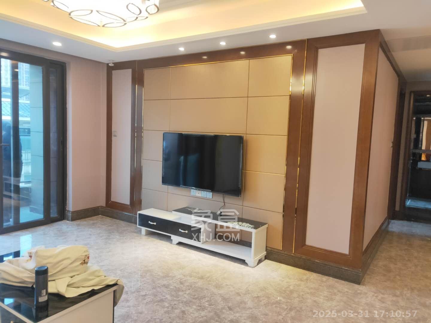 恒大御景天下城一期  3室2厅2卫    2600.0元/月室内图